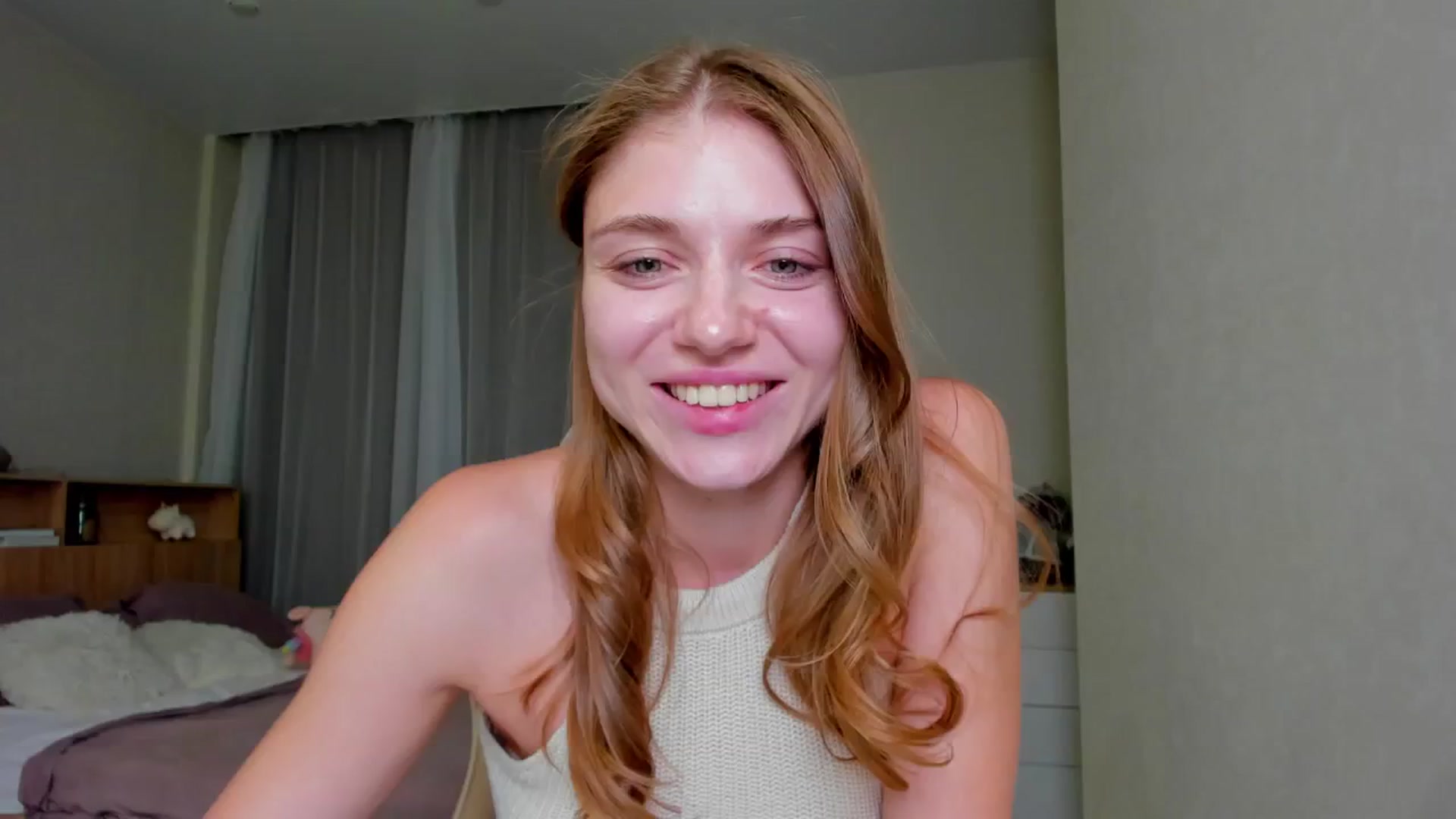 Gallery image thumbnail from Make_my_Luck's myfreecams stream on, 07/29/2024, 18:59 image 2 of 20