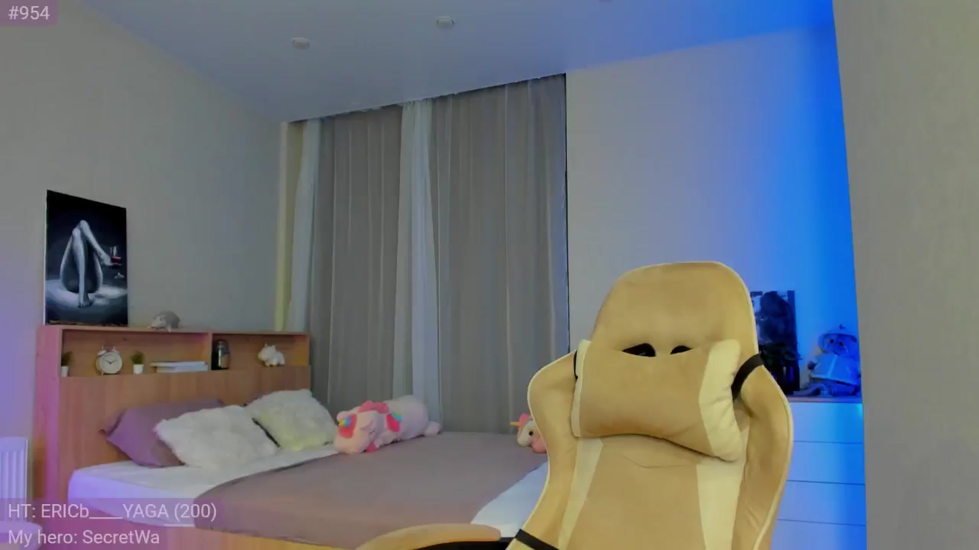 Gallery image thumbnail from Make_my_Luck's myfreecams stream on, 07/31/2024, 20:55 image 10 of 20
