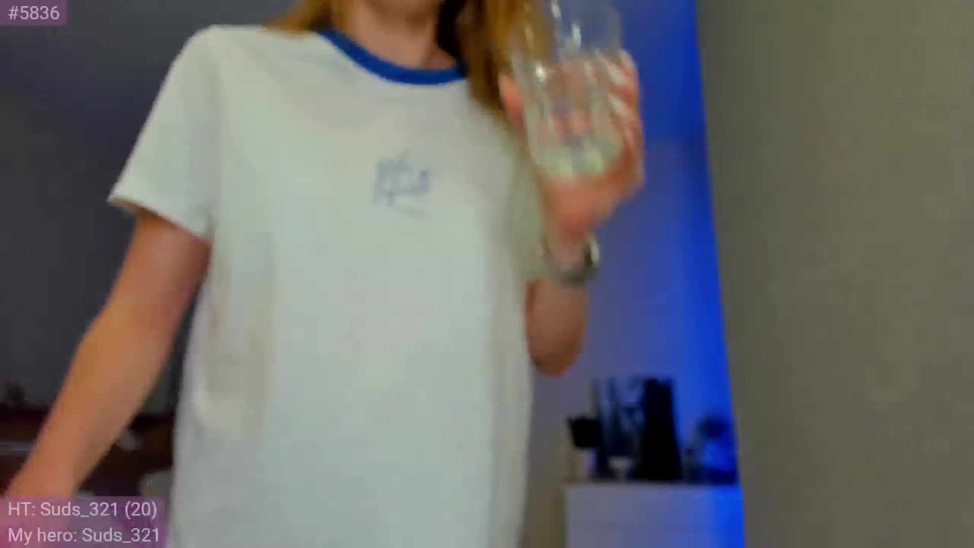 Gallery image thumbnail from Make_my_Luck's myfreecams stream on, 08/03/2024, 19:05 image 7 of 20