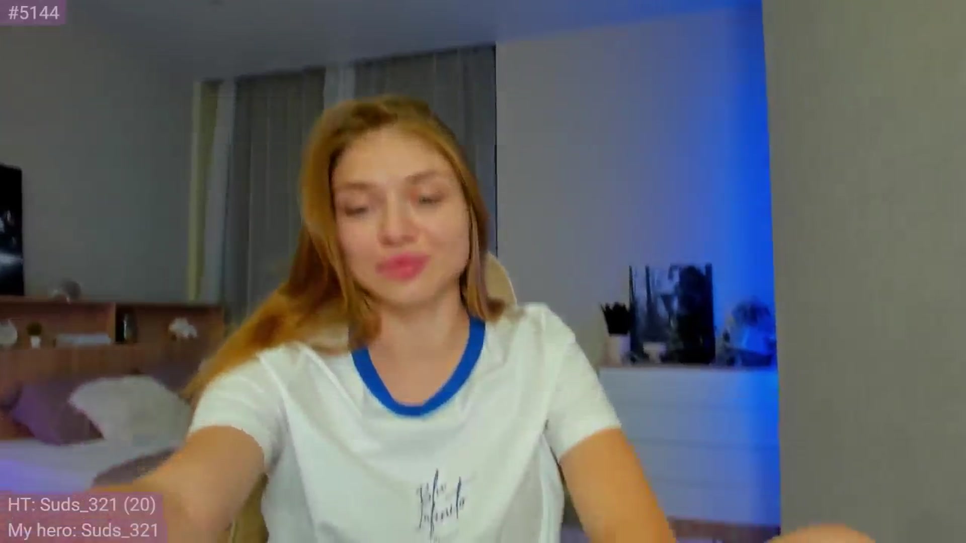 Gallery image thumbnail from Make_my_Luck's myfreecams stream on, 08/03/2024, 19:05 image 14 of 20