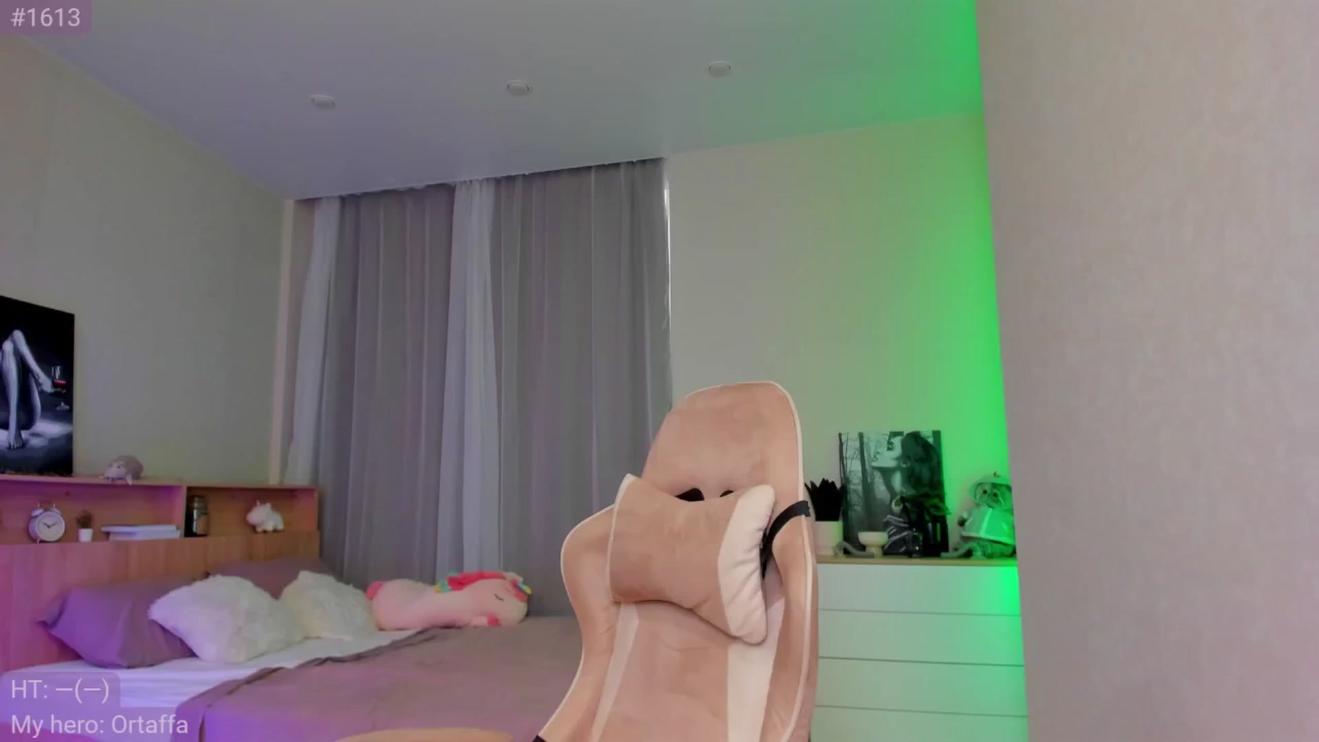 Gallery image thumbnail from Make_my_Luck's myfreecams stream on, 08/05/2024, 16:41 image 5 of 20