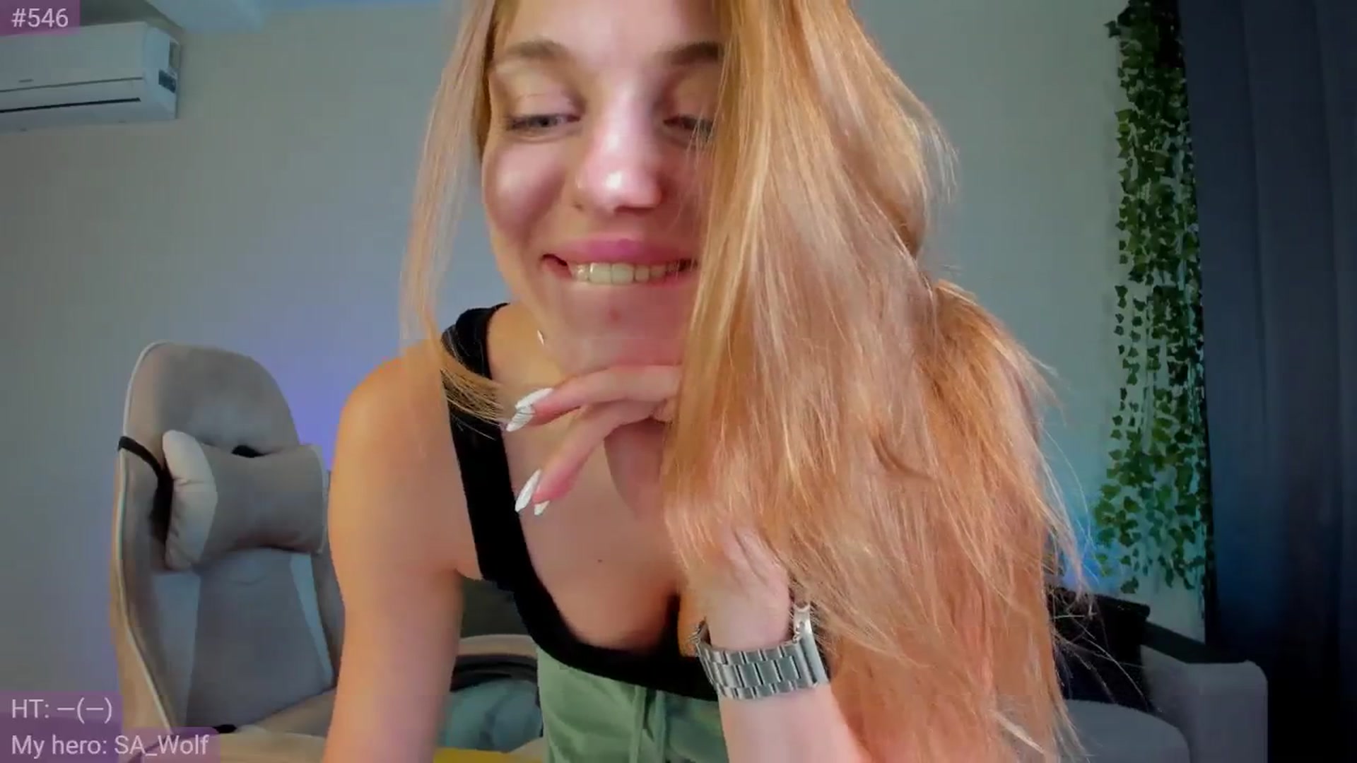 Gallery image thumbnail from Make_my_Luck's myfreecams stream on, 08/12/2024, 16:01 image 19 of 20