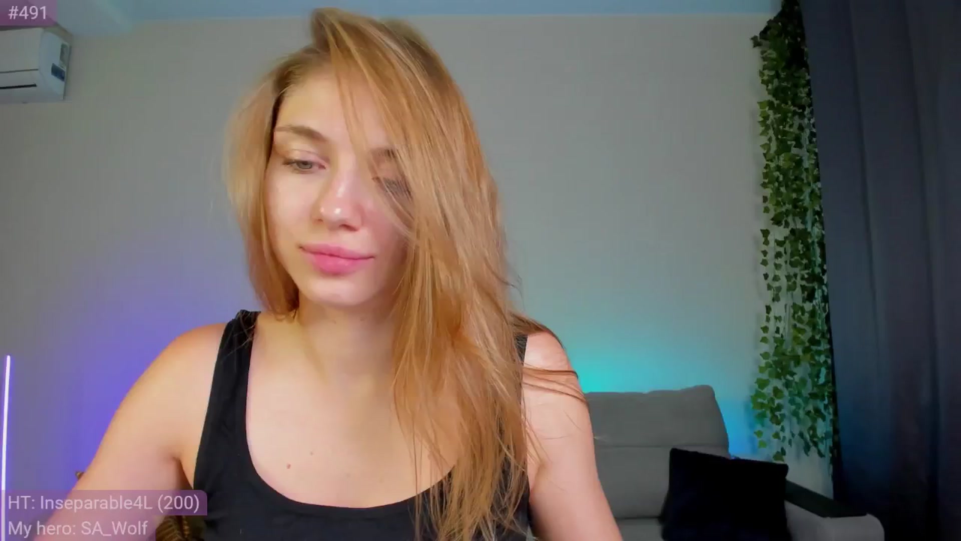 Gallery image thumbnail from Make_my_Luck's myfreecams stream on, 08/12/2024, 17:53 image 9 of 20