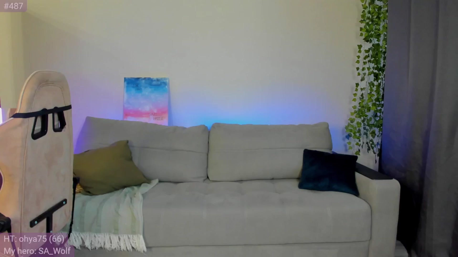 Gallery image thumbnail from Make_my_Luck's myfreecams stream on, 08/13/2024, 16:21 image 4 of 20