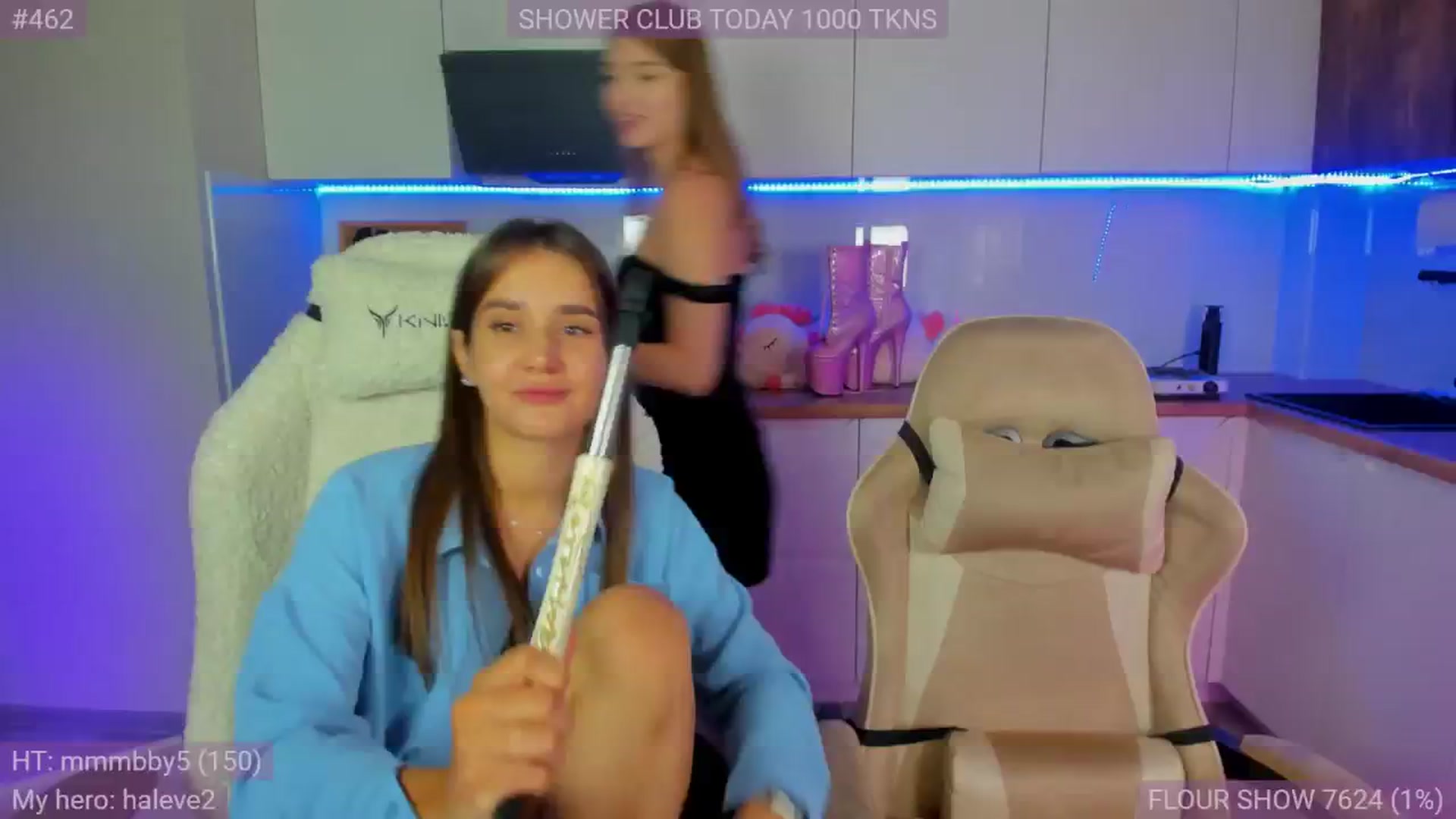 Gallery image thumbnail from Make_my_Luck's myfreecams stream on, 08/16/2024, 18:10 image 13 of 20