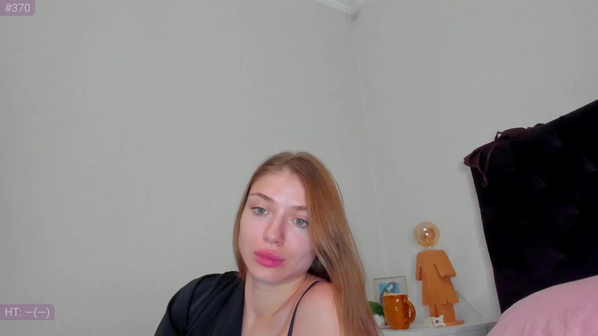 Gallery image thumbnail from Make_my_Luck's myfreecams stream on, 08/23/2024, 18:59 image 16 of 20