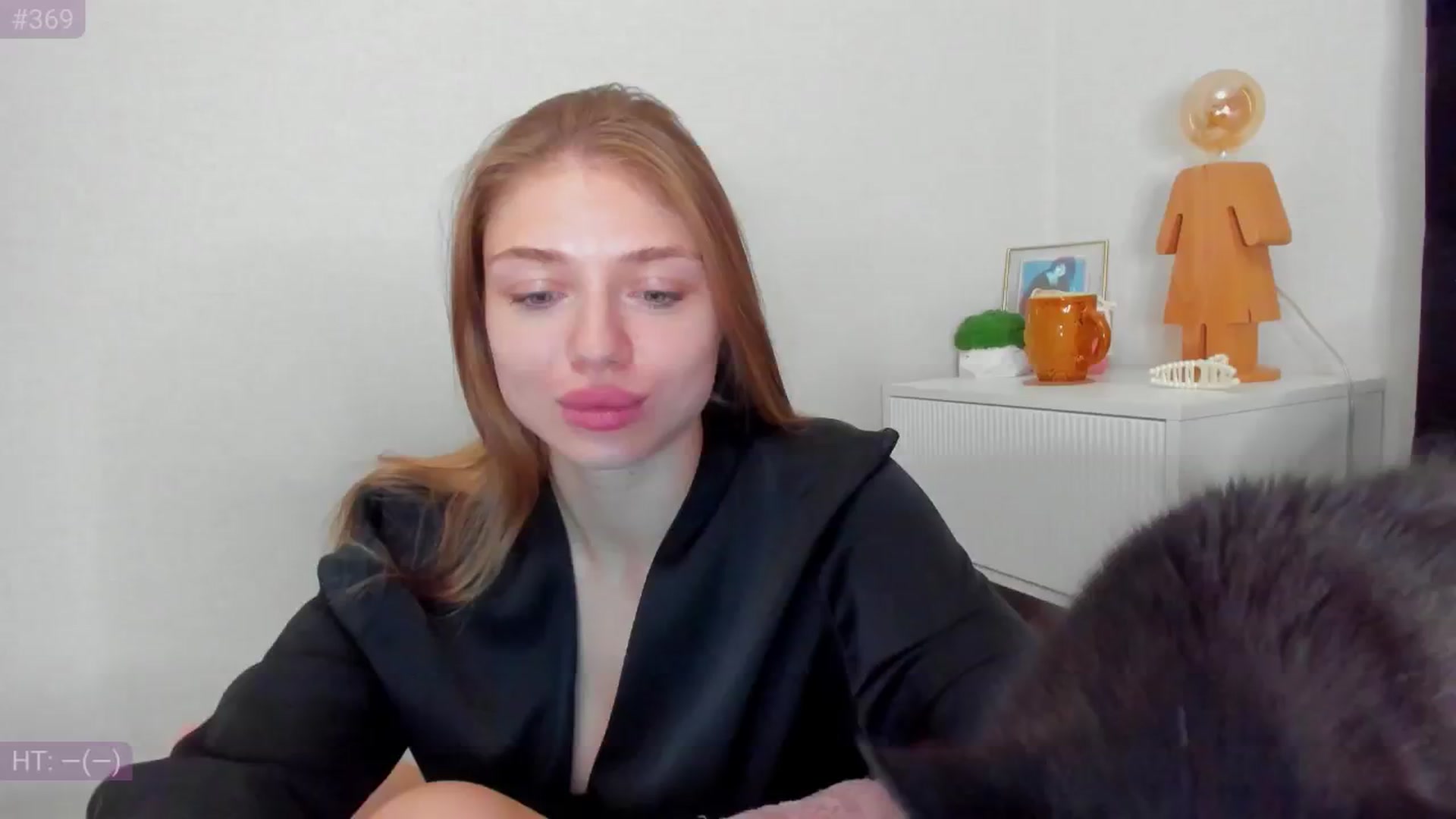 Gallery image thumbnail from Make_my_Luck's myfreecams stream on, 08/23/2024, 18:59 image 7 of 20