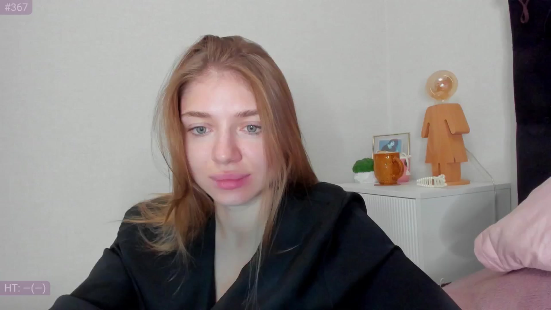 Gallery image thumbnail from Make_my_Luck's myfreecams stream on, 08/23/2024, 18:59 image 2 of 20