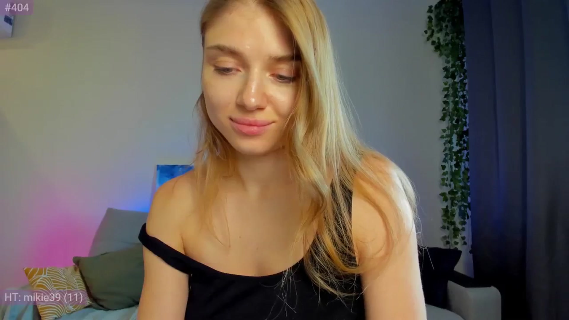 Gallery image thumbnail from Make_my_Luck's myfreecams stream on, 08/26/2024, 14:49 image 11 of 20