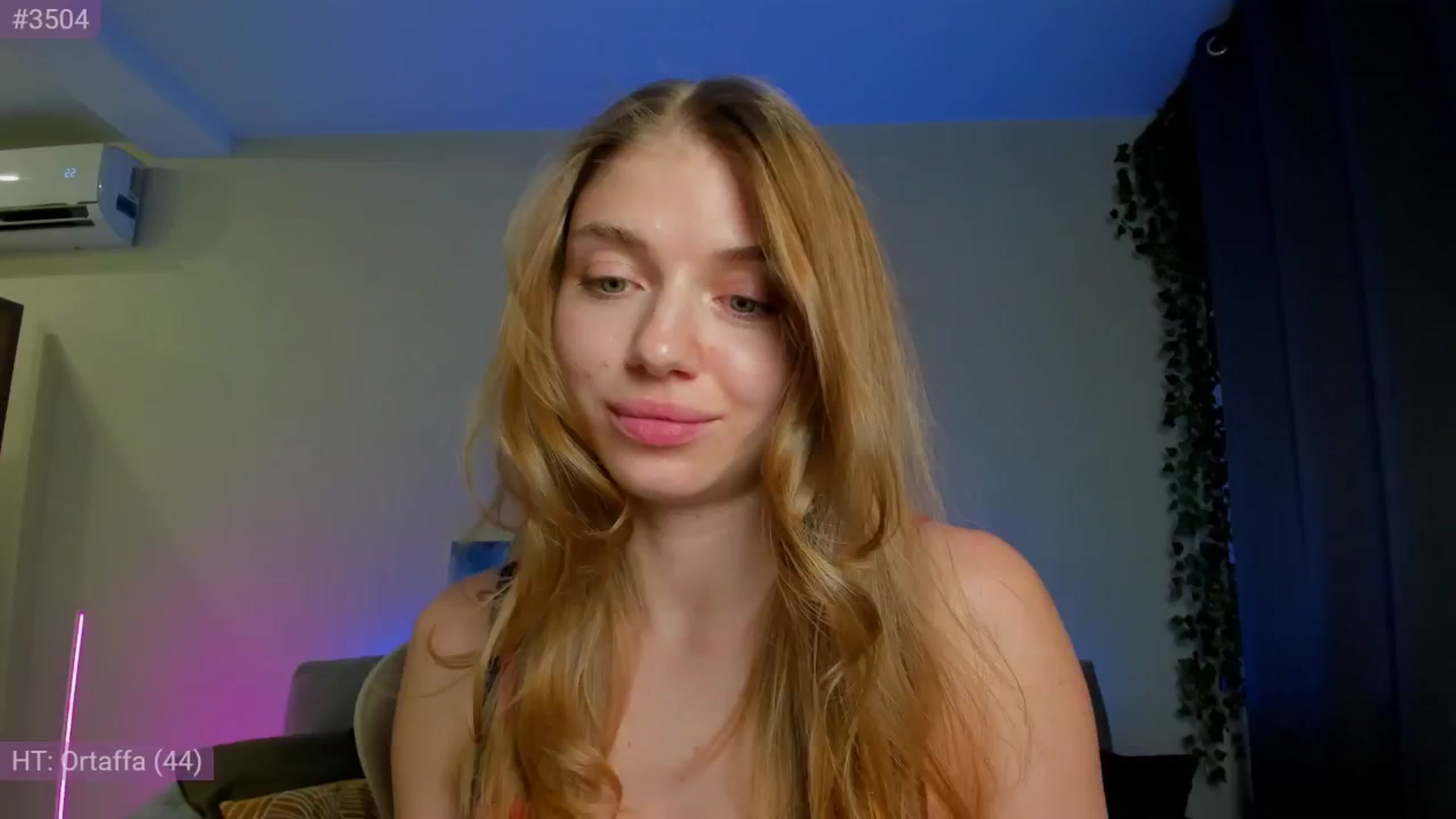 Gallery image thumbnail from Make_my_Luck's myfreecams stream on, 09/02/2024, 17:04 image 10 of 20