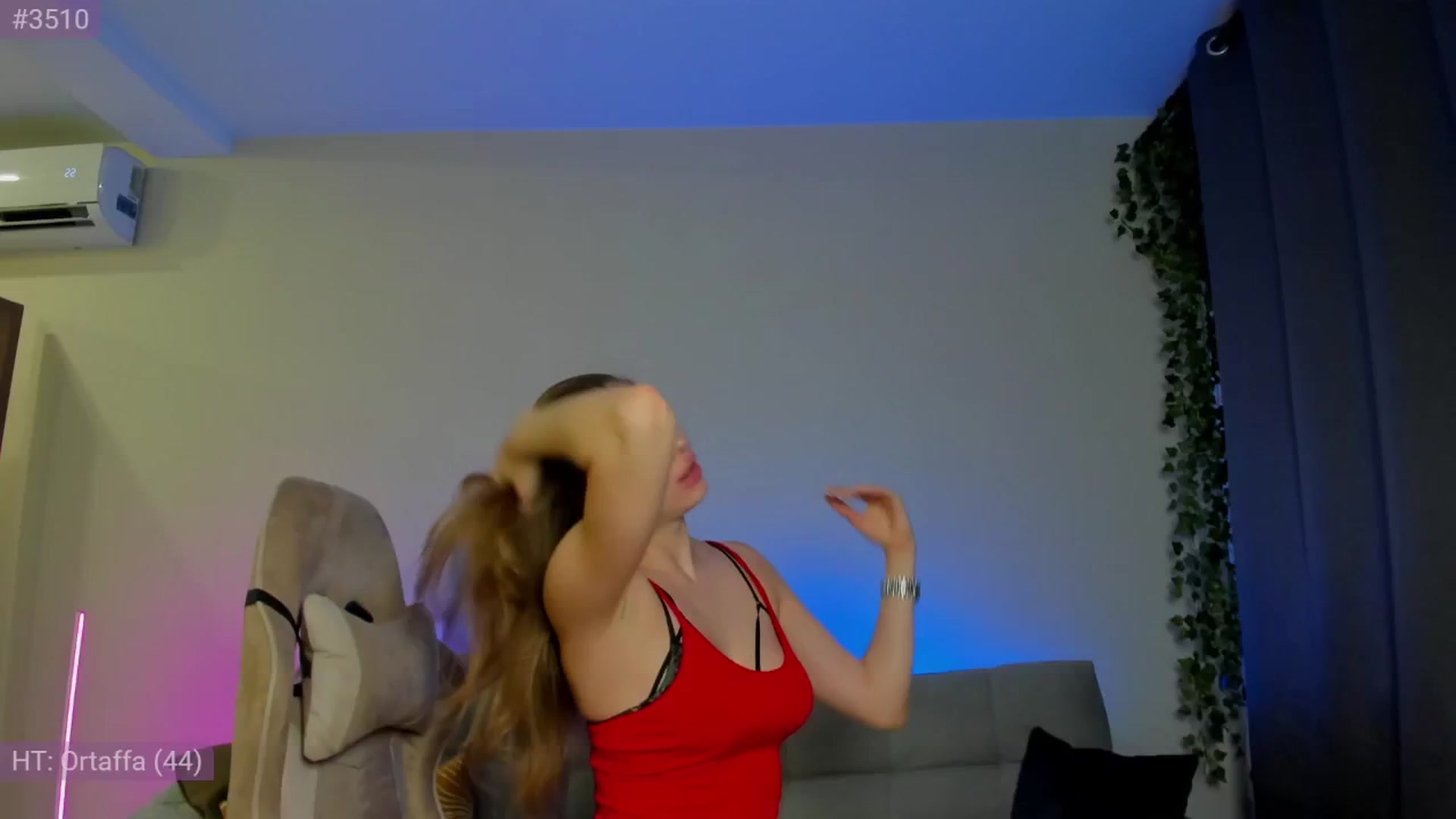 Gallery image thumbnail from Make_my_Luck's myfreecams stream on, 09/02/2024, 17:04 image 11 of 20