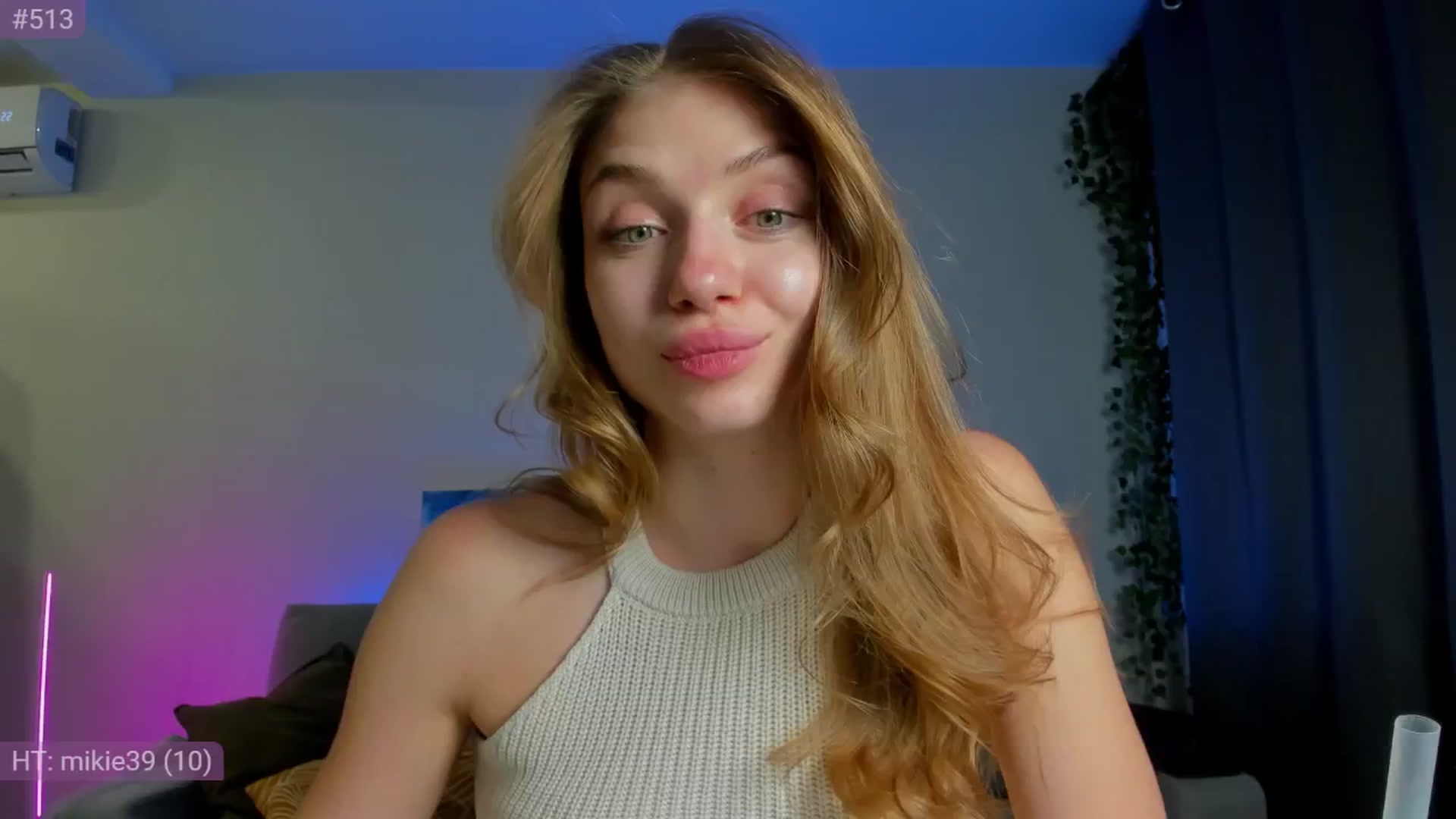 Gallery image thumbnail from Make_my_Luck's myfreecams stream on, 09/06/2024, 17:20 image 15 of 20