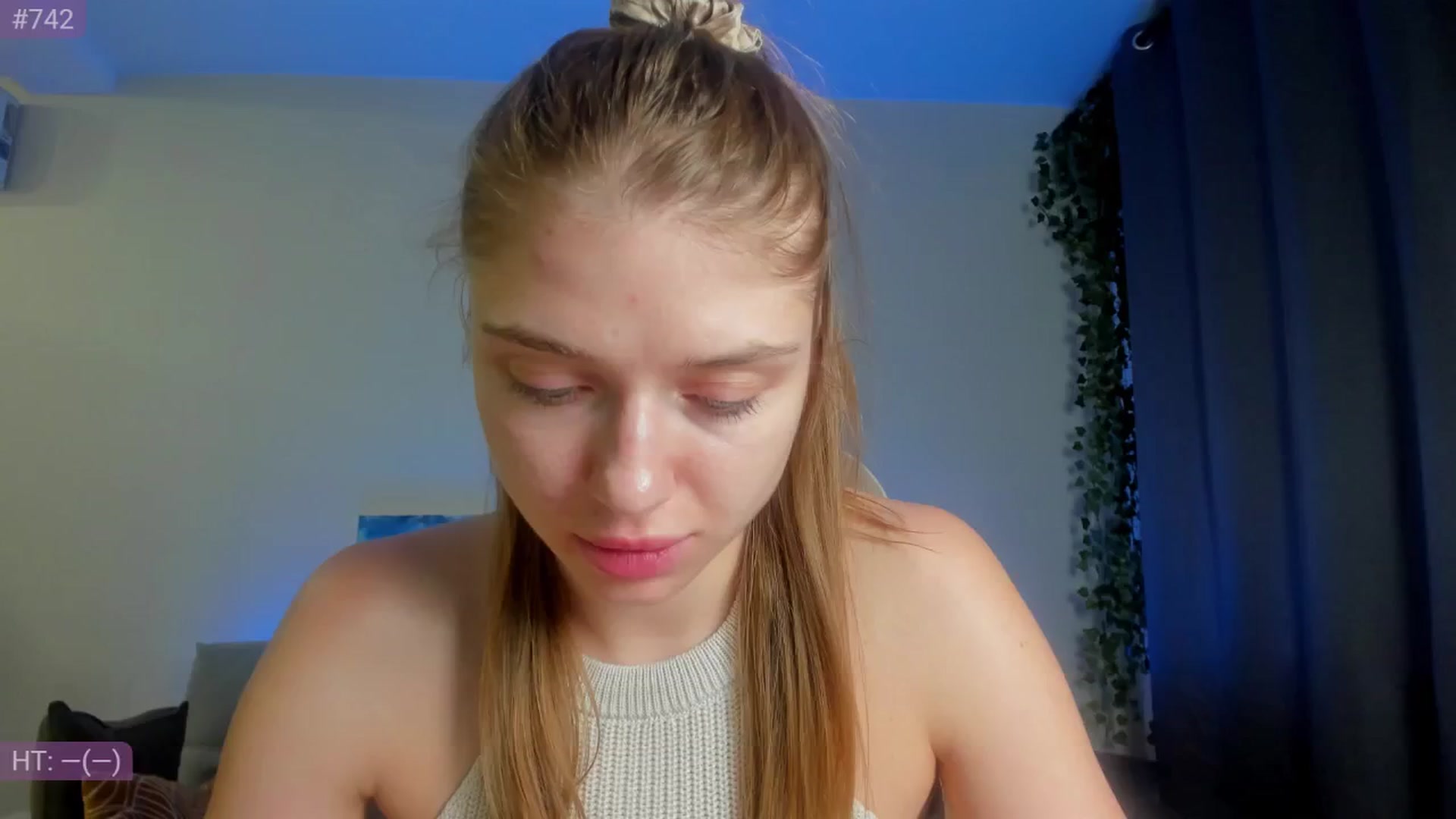 Gallery image thumbnail from Make_my_Luck's myfreecams stream on, 09/08/2024, 19:10 image 7 of 20