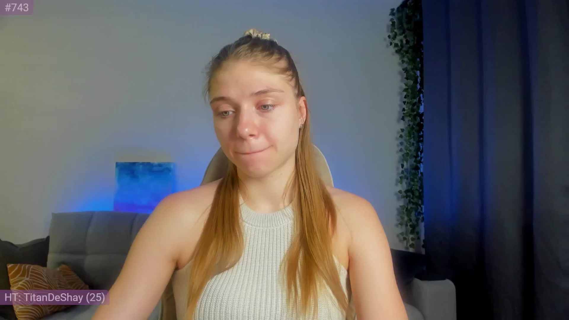 Gallery image thumbnail from Make_my_Luck's myfreecams stream on, 09/08/2024, 19:10 image 16 of 20