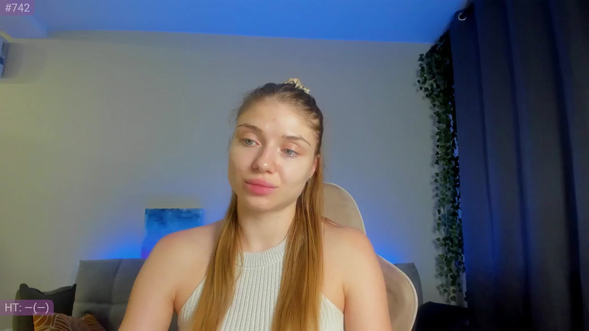 Gallery image thumbnail from Make_my_Luck's myfreecams stream on, 09/08/2024, 19:10 image 6 of 20