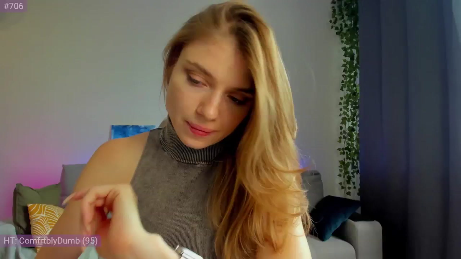 Gallery image thumbnail from Make_my_Luck's myfreecams stream on, 09/10/2024, 07:07 image 19 of 20