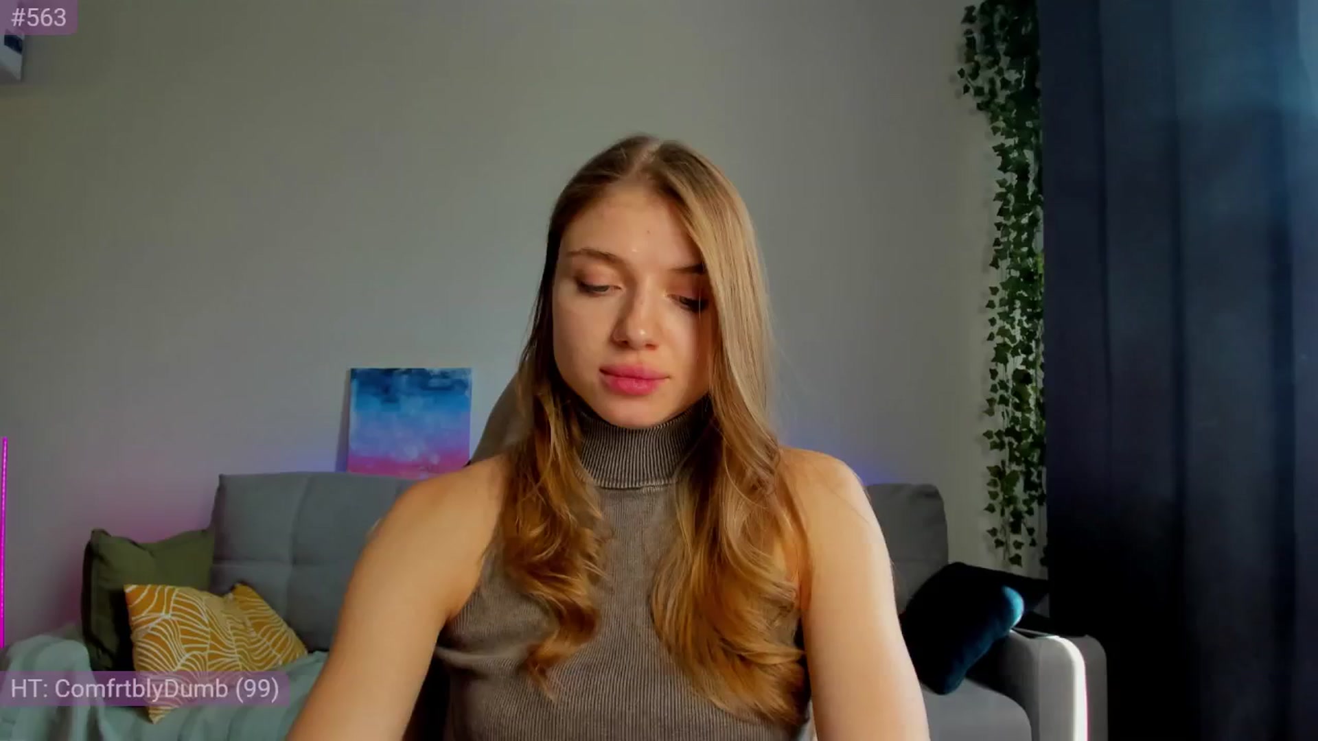 Gallery image thumbnail from Make_my_Luck's myfreecams stream on, 09/10/2024, 09:00 image 6 of 20