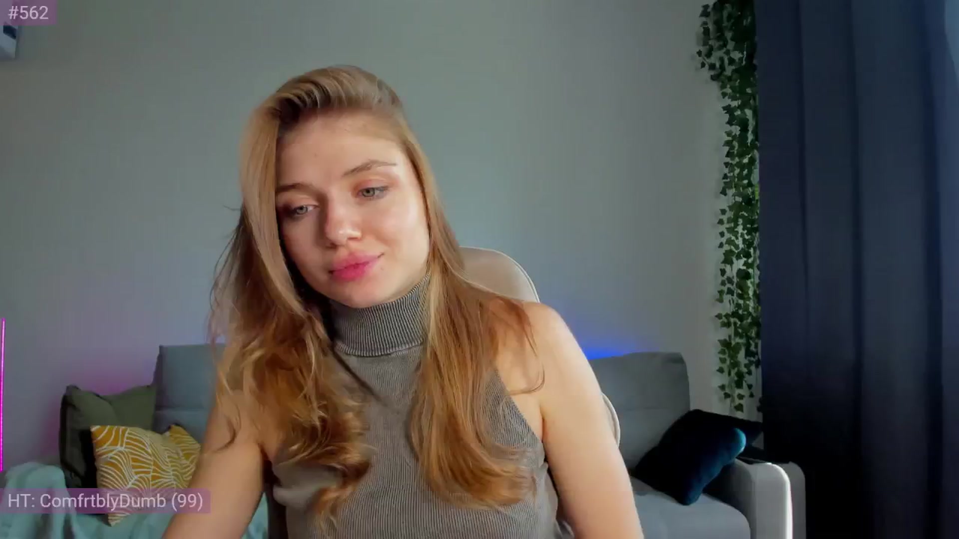 Gallery image thumbnail from Make_my_Luck's myfreecams stream on, 09/10/2024, 09:00 image 7 of 20