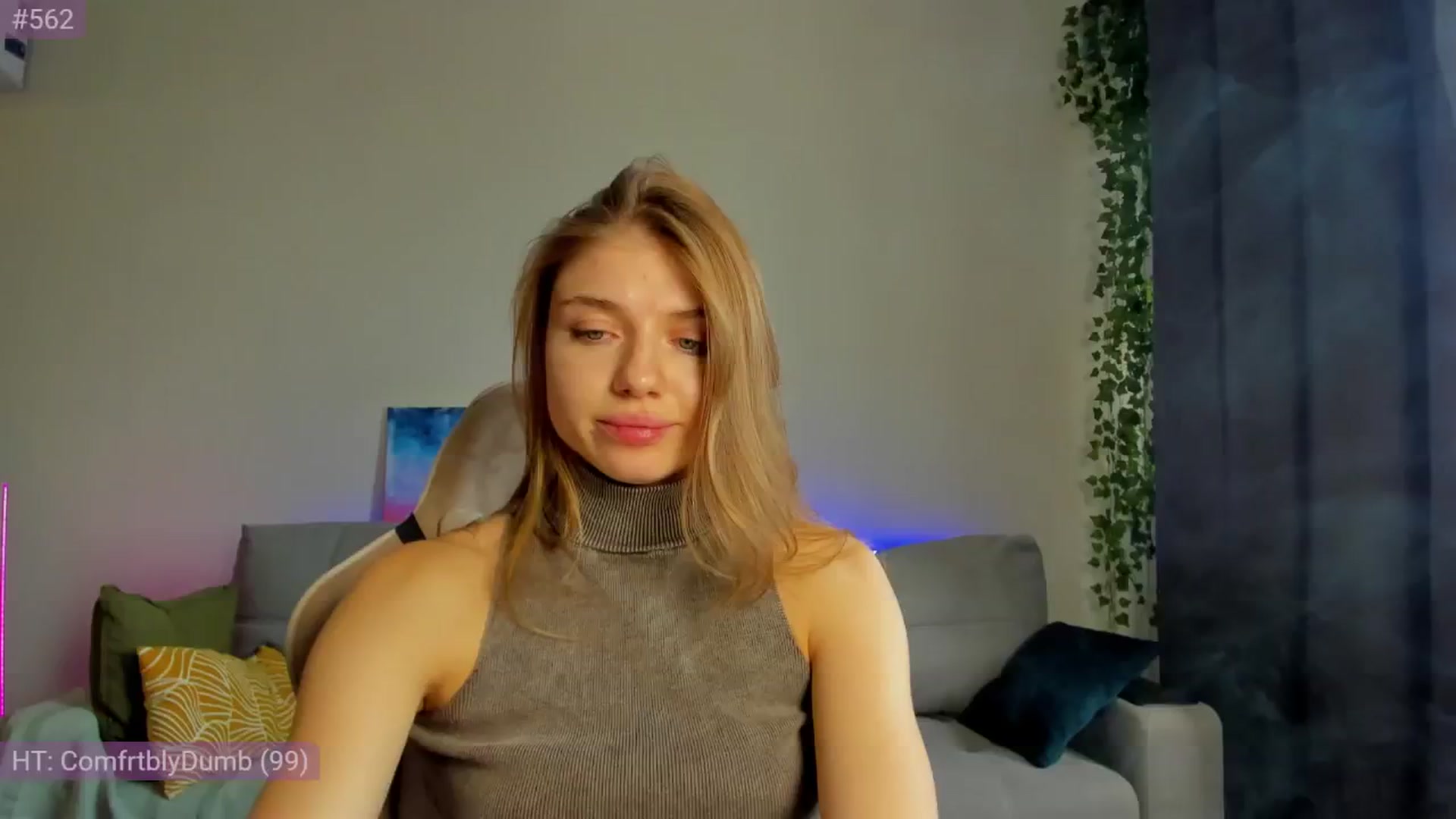 Gallery image thumbnail from Make_my_Luck's myfreecams stream on, 09/10/2024, 09:00 image 12 of 20