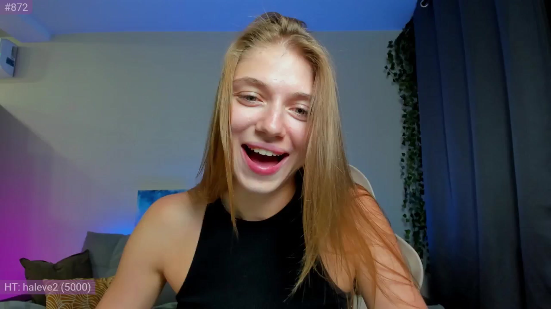 Gallery image thumbnail from Make_my_Luck's myfreecams stream on, 09/29/2024, 18:42 image 9 of 20