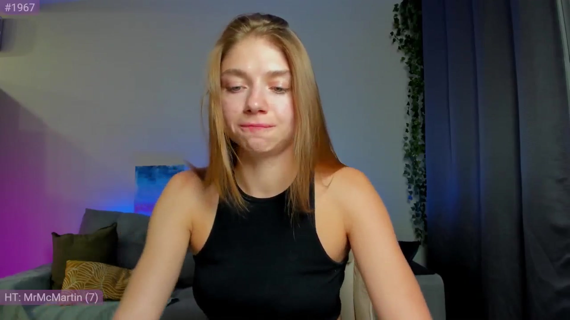 Gallery image thumbnail from Make_my_Luck's myfreecams stream on, 10/08/2024, 17:29 image 5 of 20