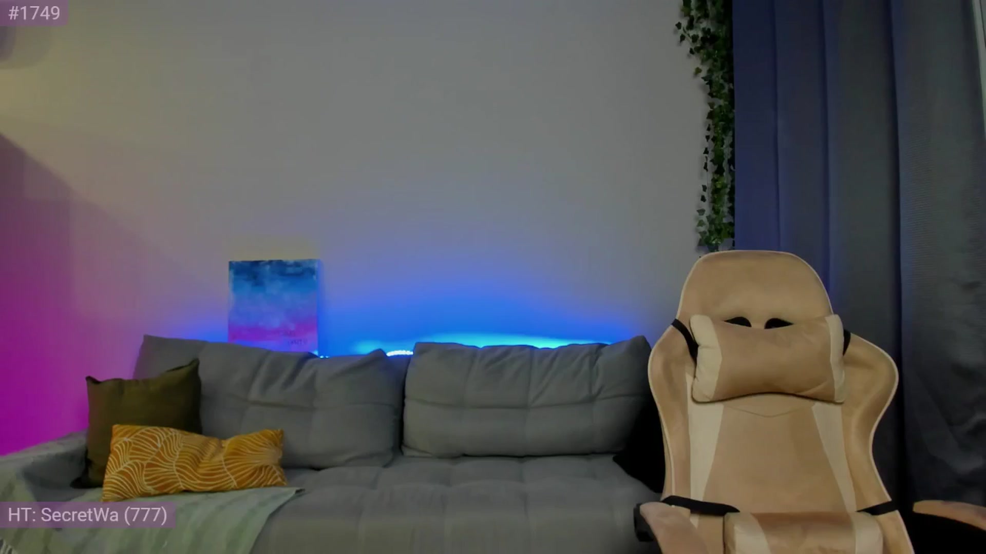 Gallery image thumbnail from Make_my_Luck's myfreecams stream on, 10/08/2024, 17:29 image 20 of 20