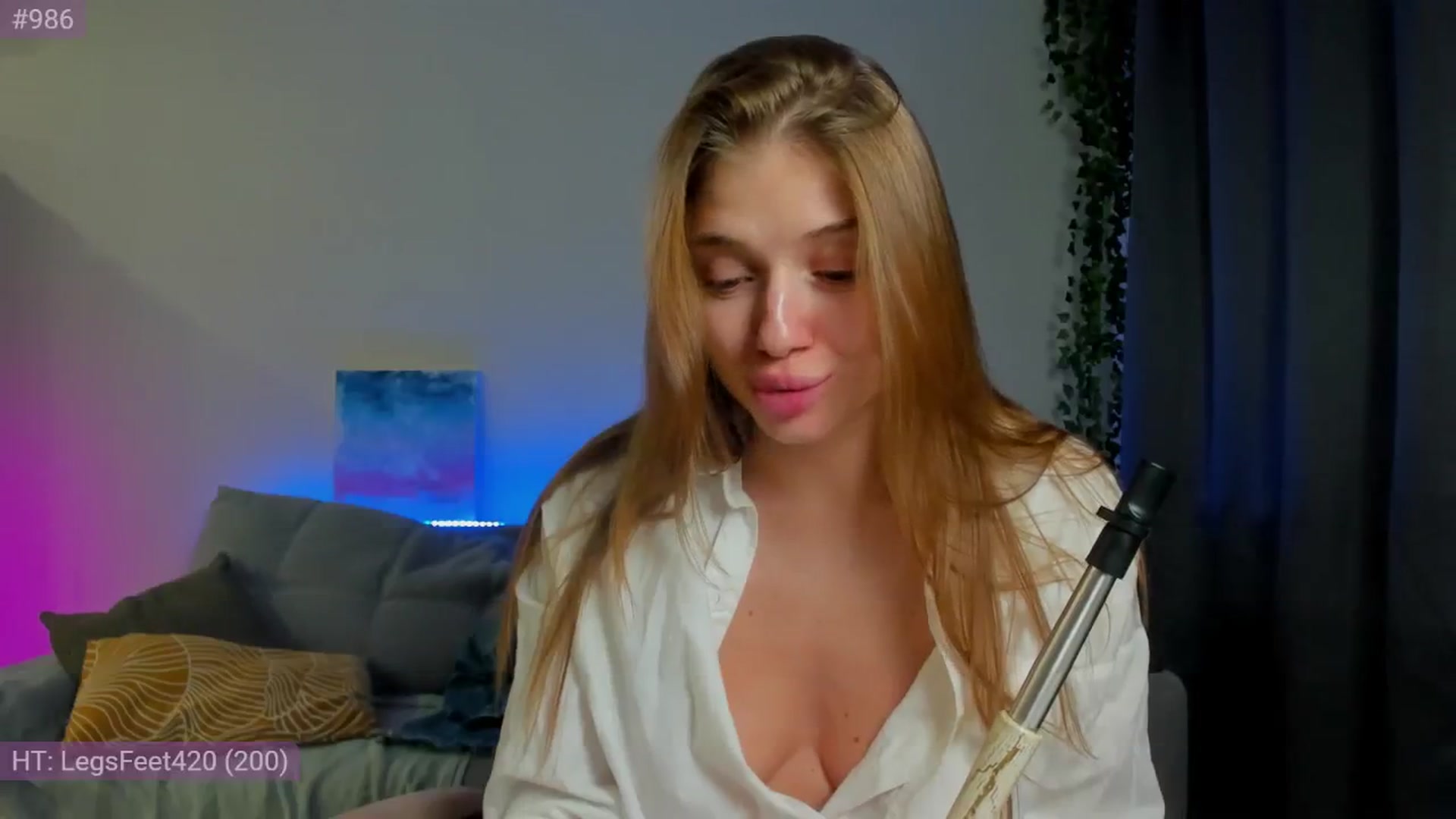 Gallery image thumbnail from Make_my_Luck's myfreecams stream on, 10/21/2024, 19:40 image 8 of 20