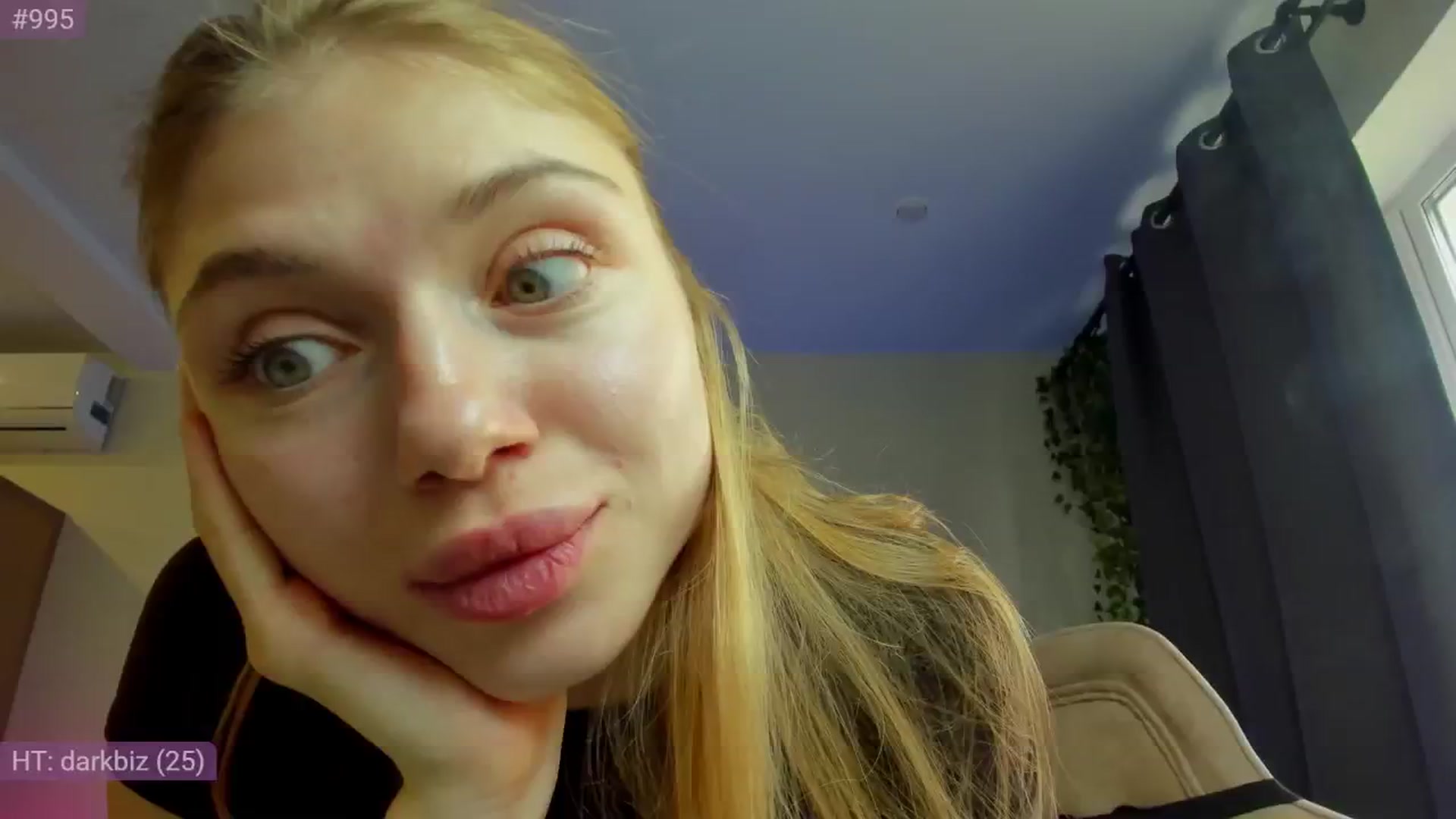 Gallery image thumbnail from Make_my_Luck's myfreecams stream on, 10/23/2024, 08:53 image 18 of 20