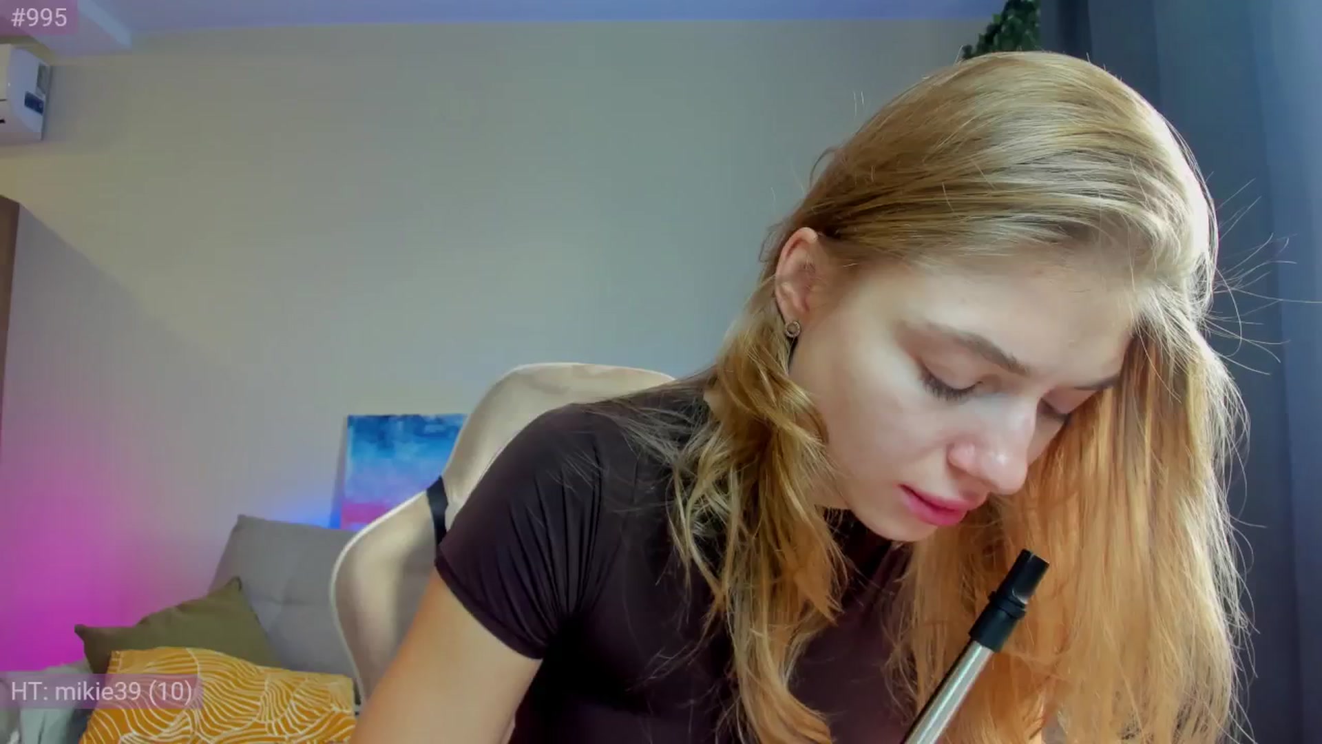 Gallery image thumbnail from Make_my_Luck's myfreecams stream on, 10/23/2024, 08:53 image 10 of 20