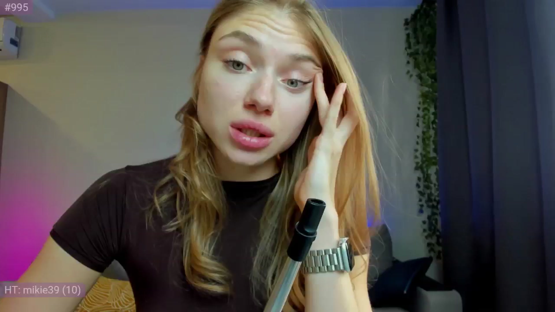 Gallery image thumbnail from Make_my_Luck's myfreecams stream on, 10/23/2024, 08:53 image 14 of 20