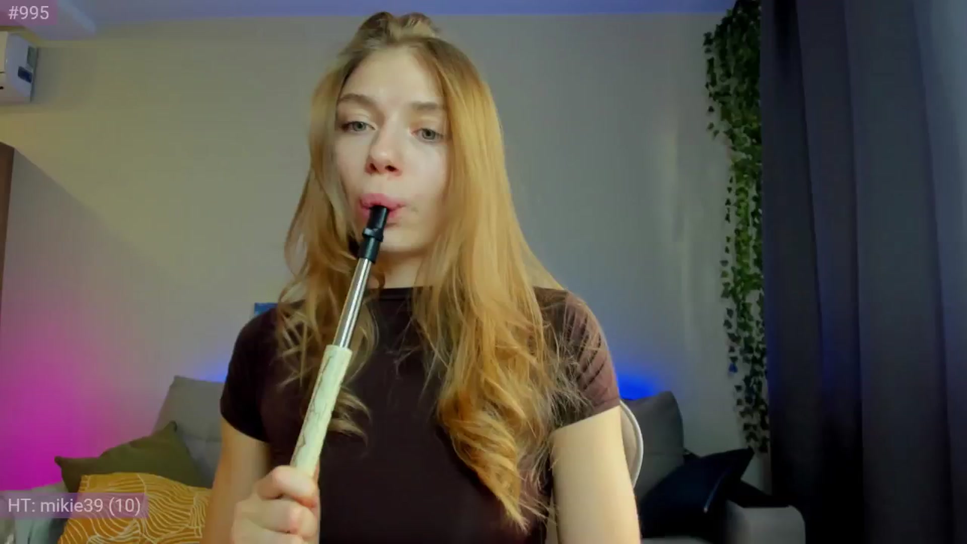Gallery image thumbnail from Make_my_Luck's myfreecams stream on, 10/23/2024, 08:53 image 13 of 20