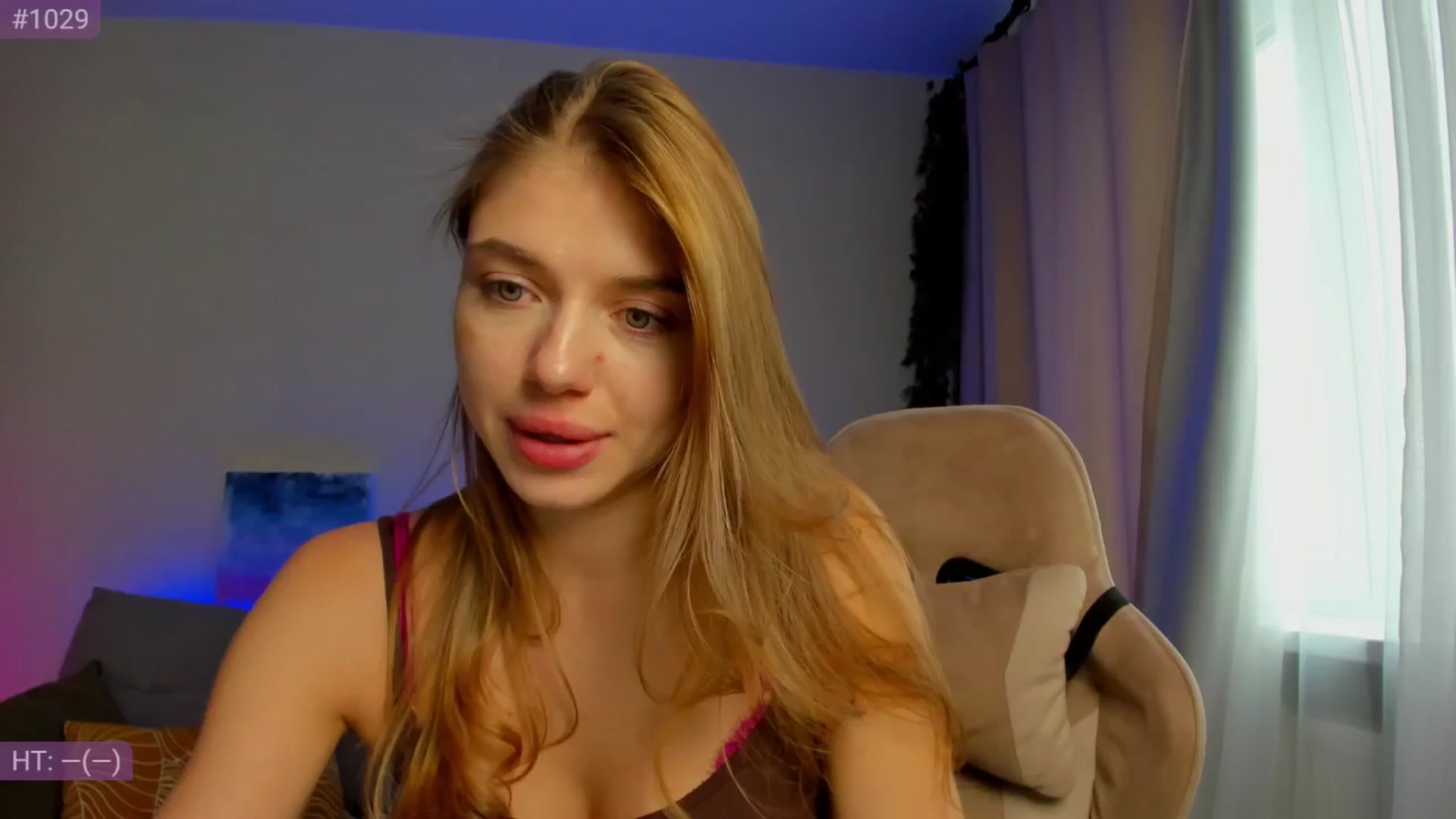 Gallery image thumbnail from Make_my_Luck's myfreecams stream on, 10/29/2024, 09:52 image 8 of 20