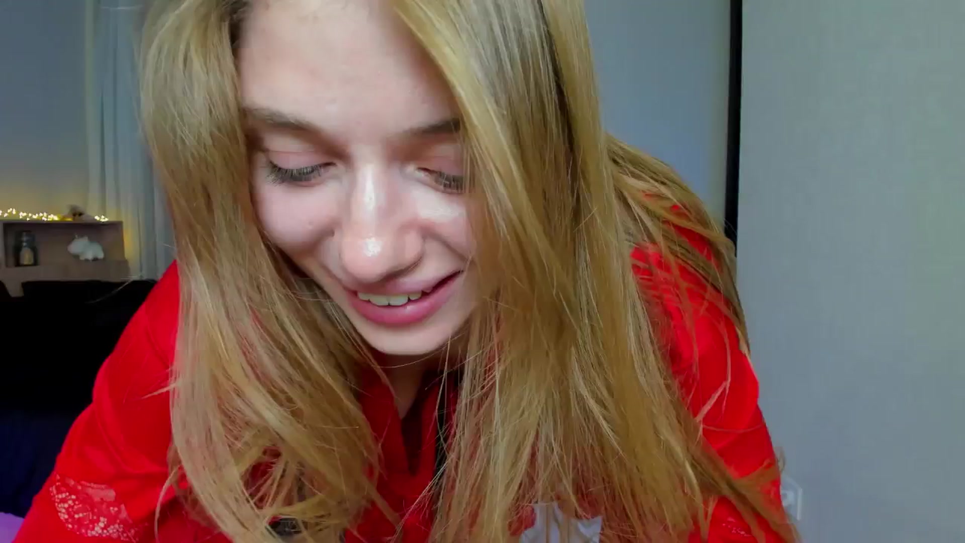 Gallery image thumbnail from Make_my_Luck's myfreecams stream on, 11/07/2024, 18:56 image 12 of 20