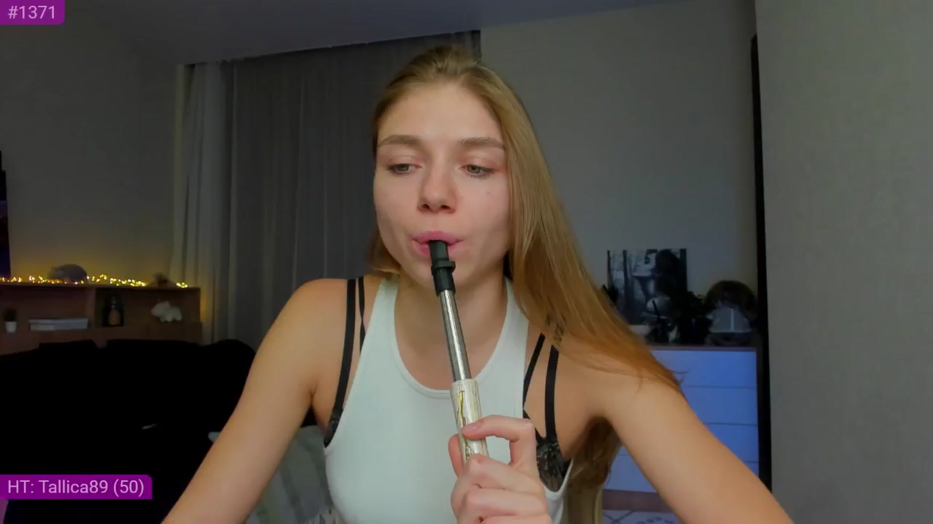 Gallery image thumbnail from Make_my_Luck's myfreecams stream on, 11/08/2024, 19:16 image 13 of 20