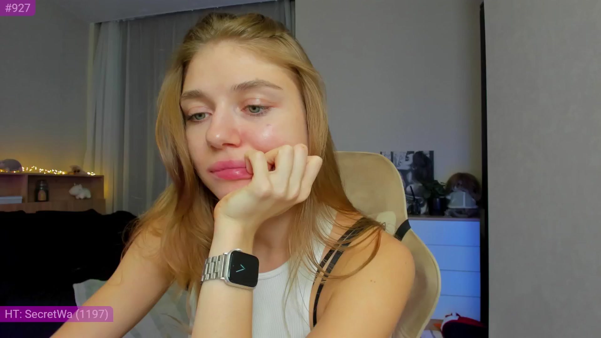 Gallery image thumbnail from Make_my_Luck's myfreecams stream on, 11/08/2024, 21:01 image 15 of 20
