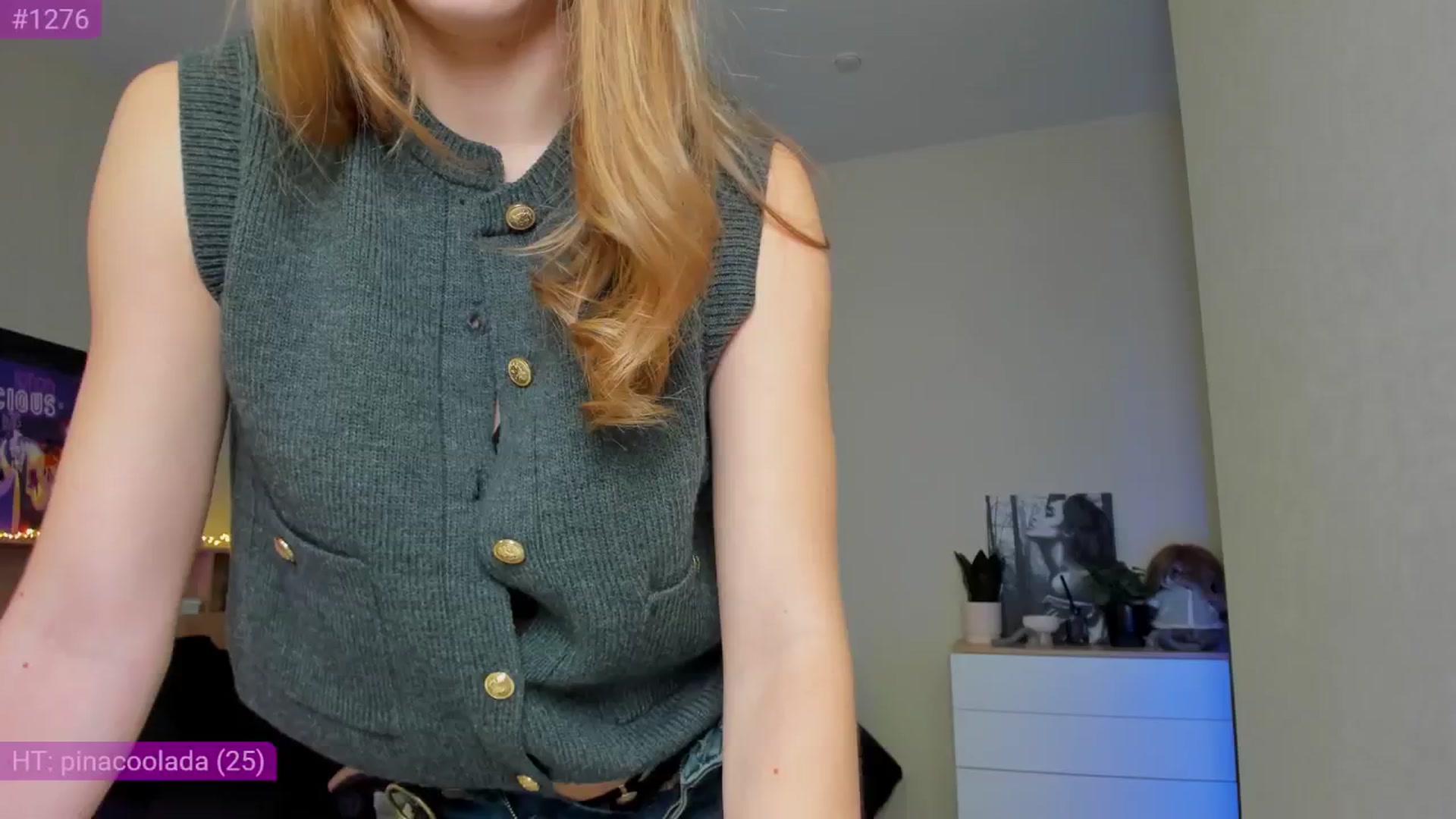 Gallery image thumbnail from Make_my_Luck's myfreecams stream on, 11/16/2024, 08:19 image 14 of 20
