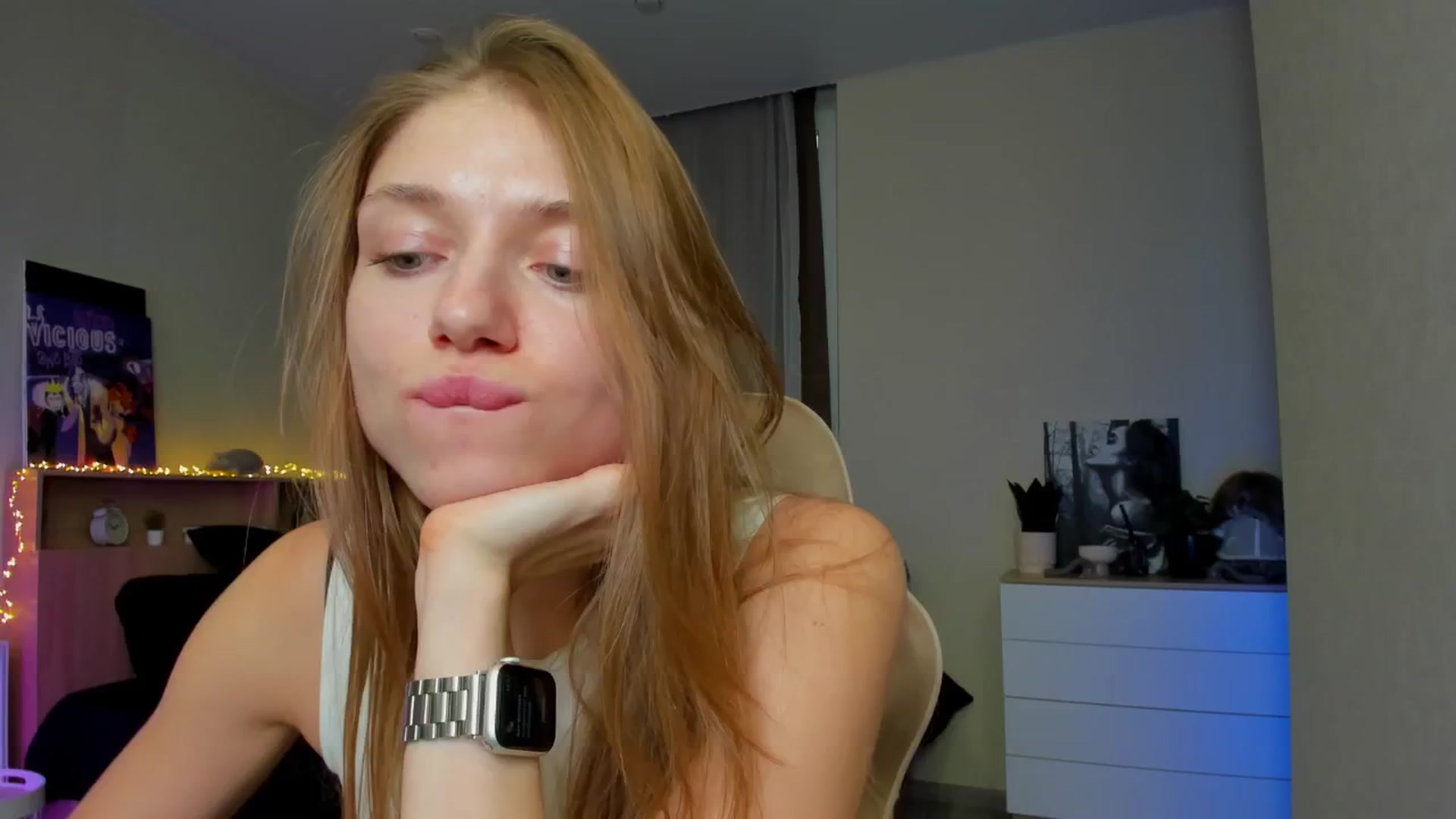 Gallery image thumbnail from Make_my_Luck's myfreecams stream on, 11/23/2024, 10:54 image 3 of 20