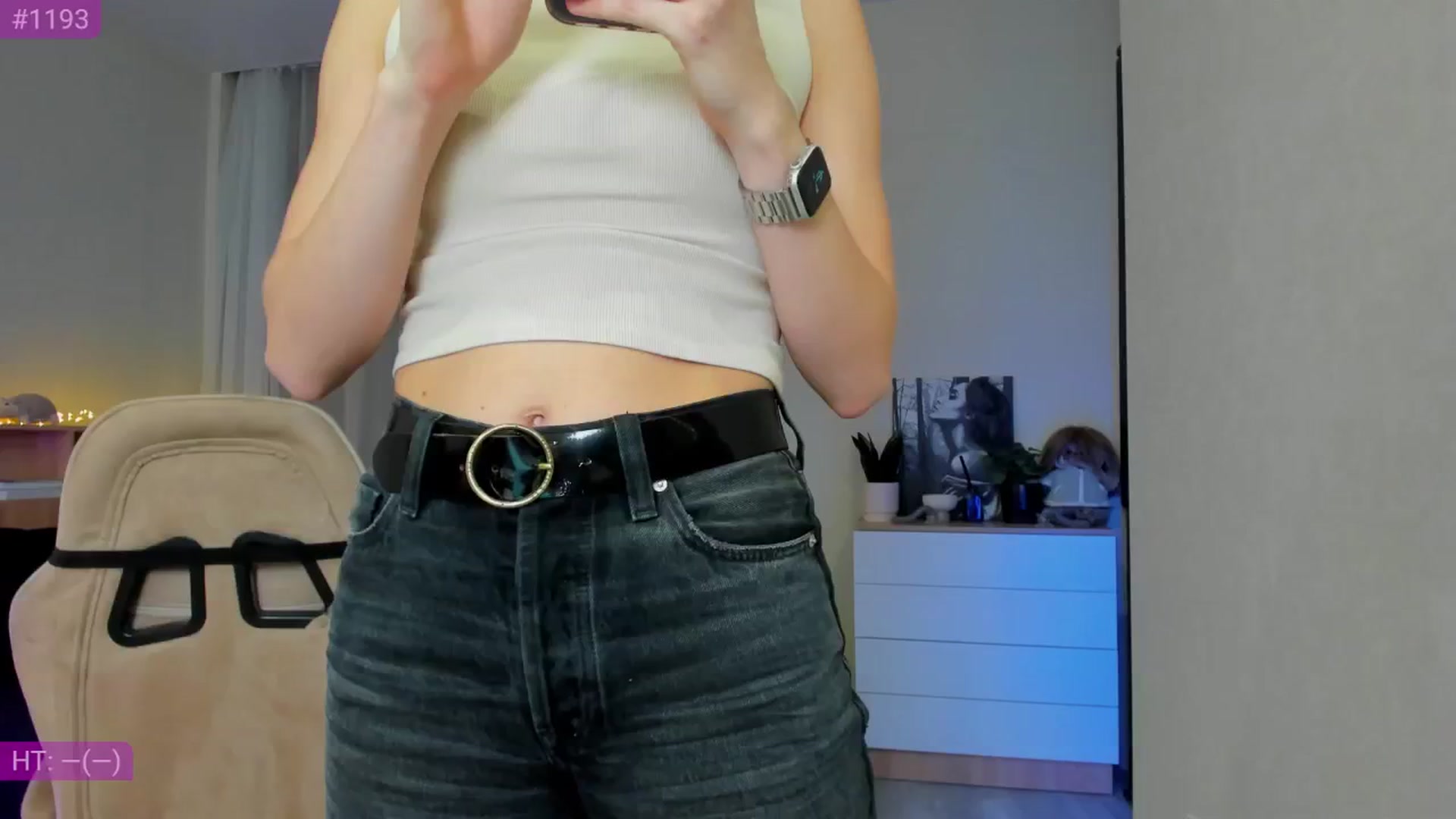 Gallery image thumbnail from Make_my_Luck's myfreecams stream on, 11/25/2024, 17:54 image 12 of 20