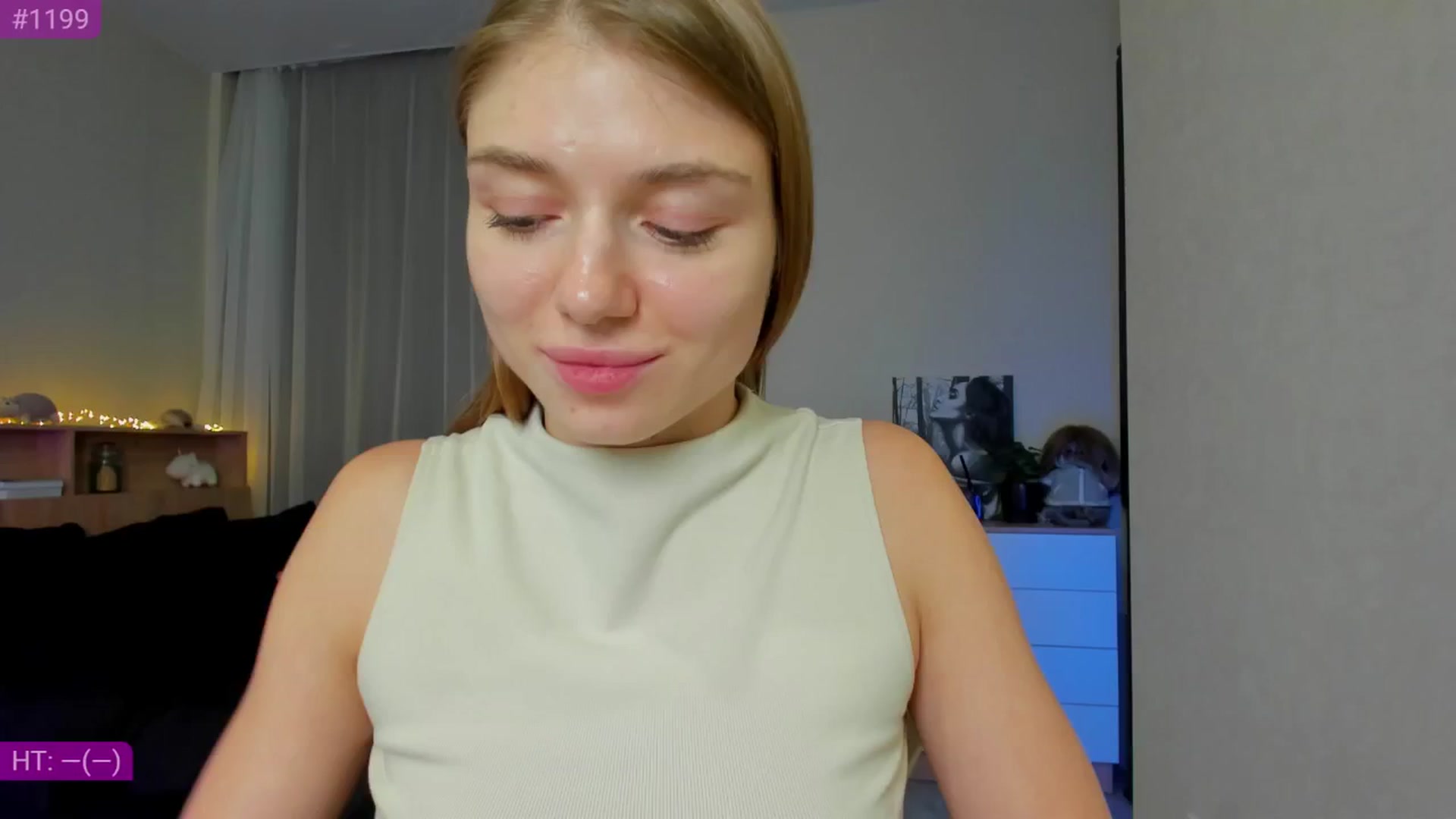 Gallery image thumbnail from Make_my_Luck's myfreecams stream on, 11/25/2024, 17:54 image 3 of 20