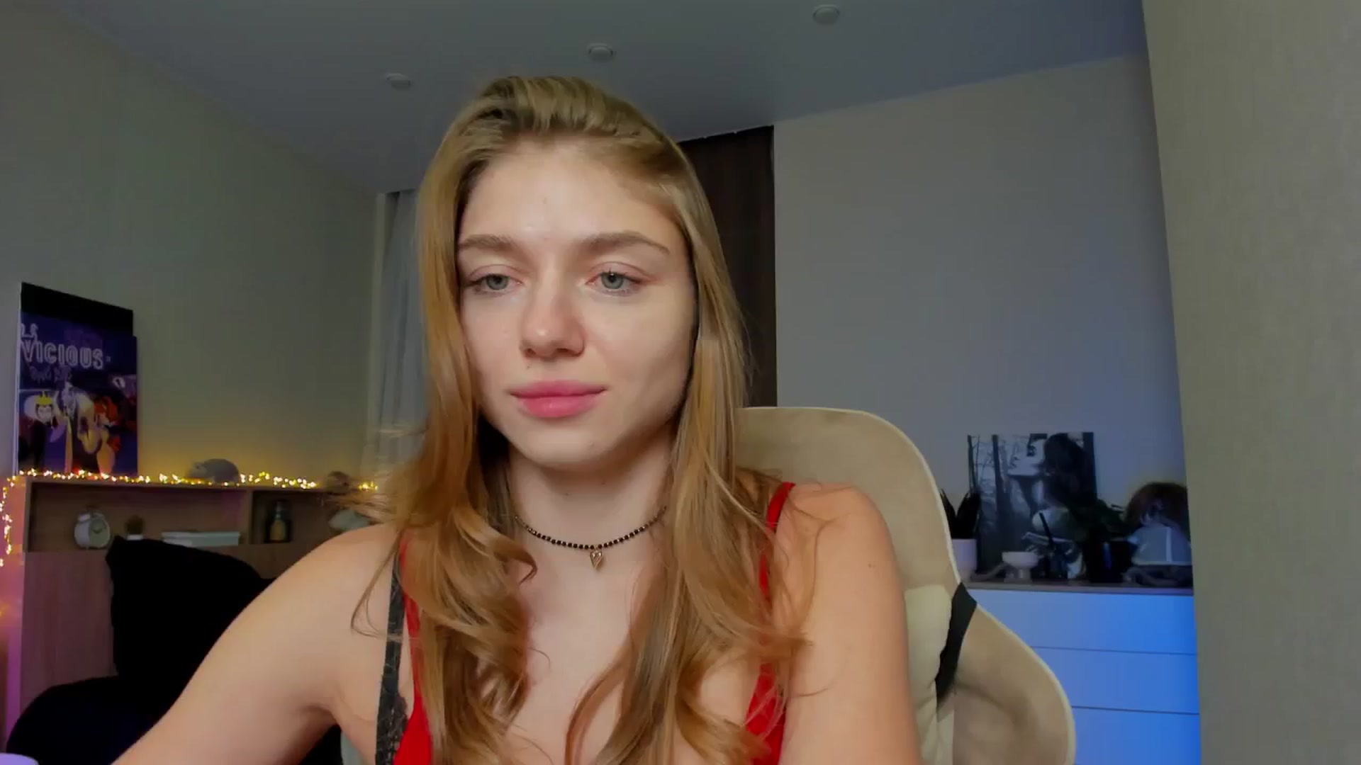 Gallery image thumbnail from Make_my_Luck's myfreecams stream on, 11/29/2024, 18:41 image 1 of 20