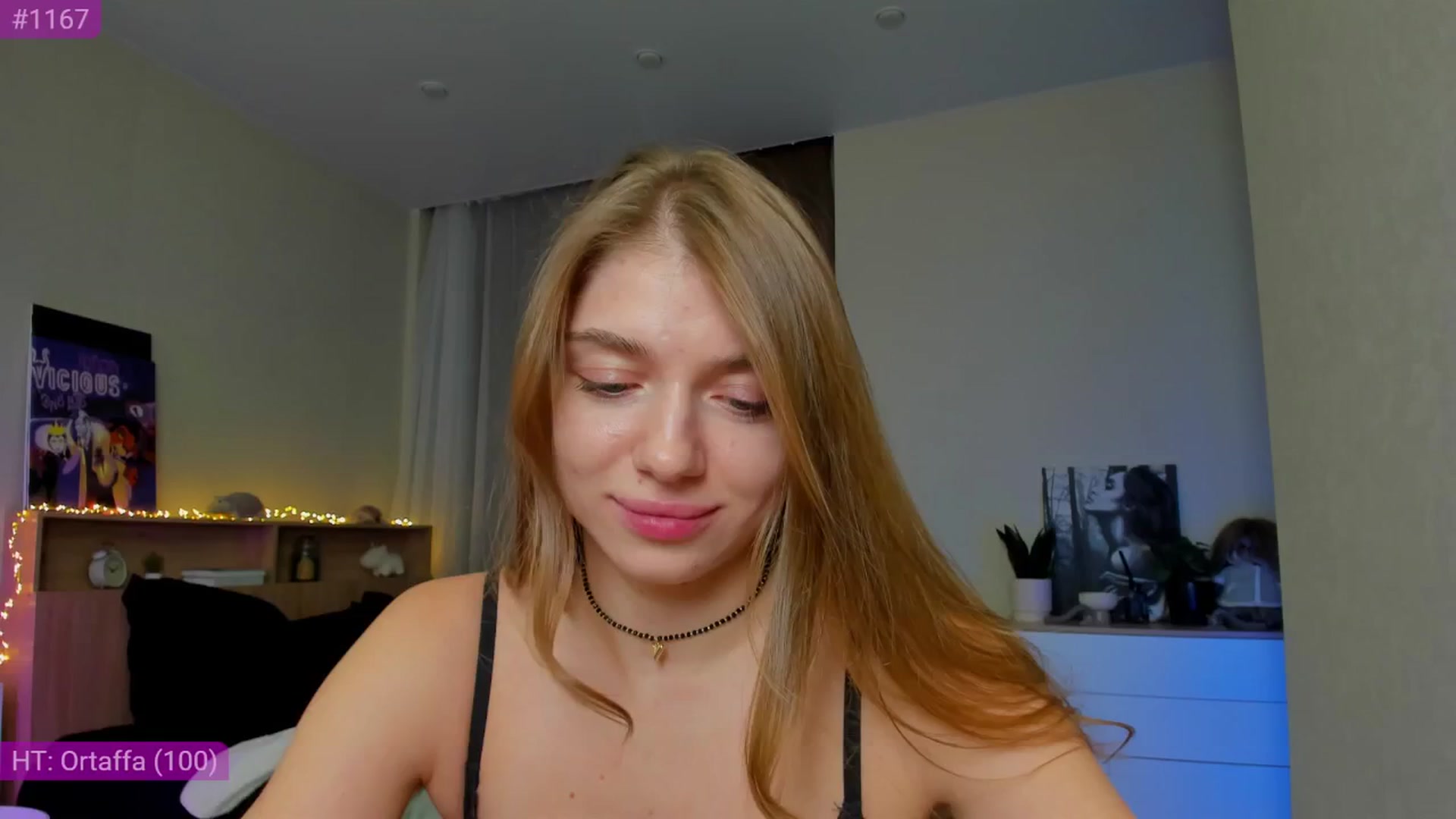 Gallery image thumbnail from Make_my_Luck's myfreecams stream on, 11/29/2024, 18:41 image 13 of 20