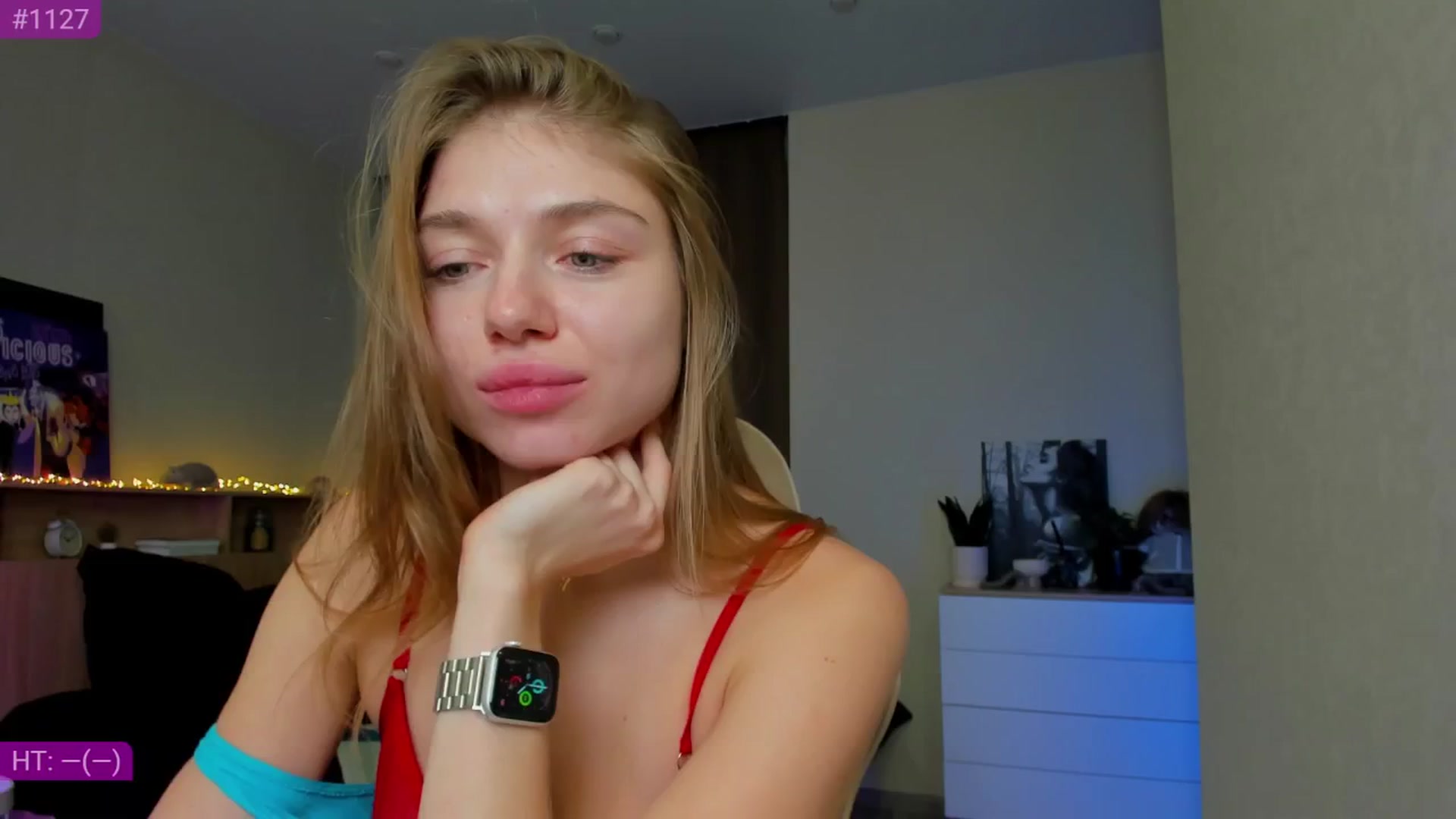 Gallery image thumbnail from Make_my_Luck's myfreecams stream on, 11/30/2024, 19:07 image 13 of 20