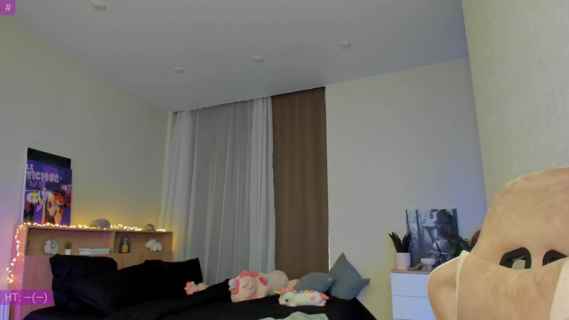 Gallery image thumbnail from Make_my_Luck's myfreecams stream on, 12/04/2024, 07:43 image 1 of 20