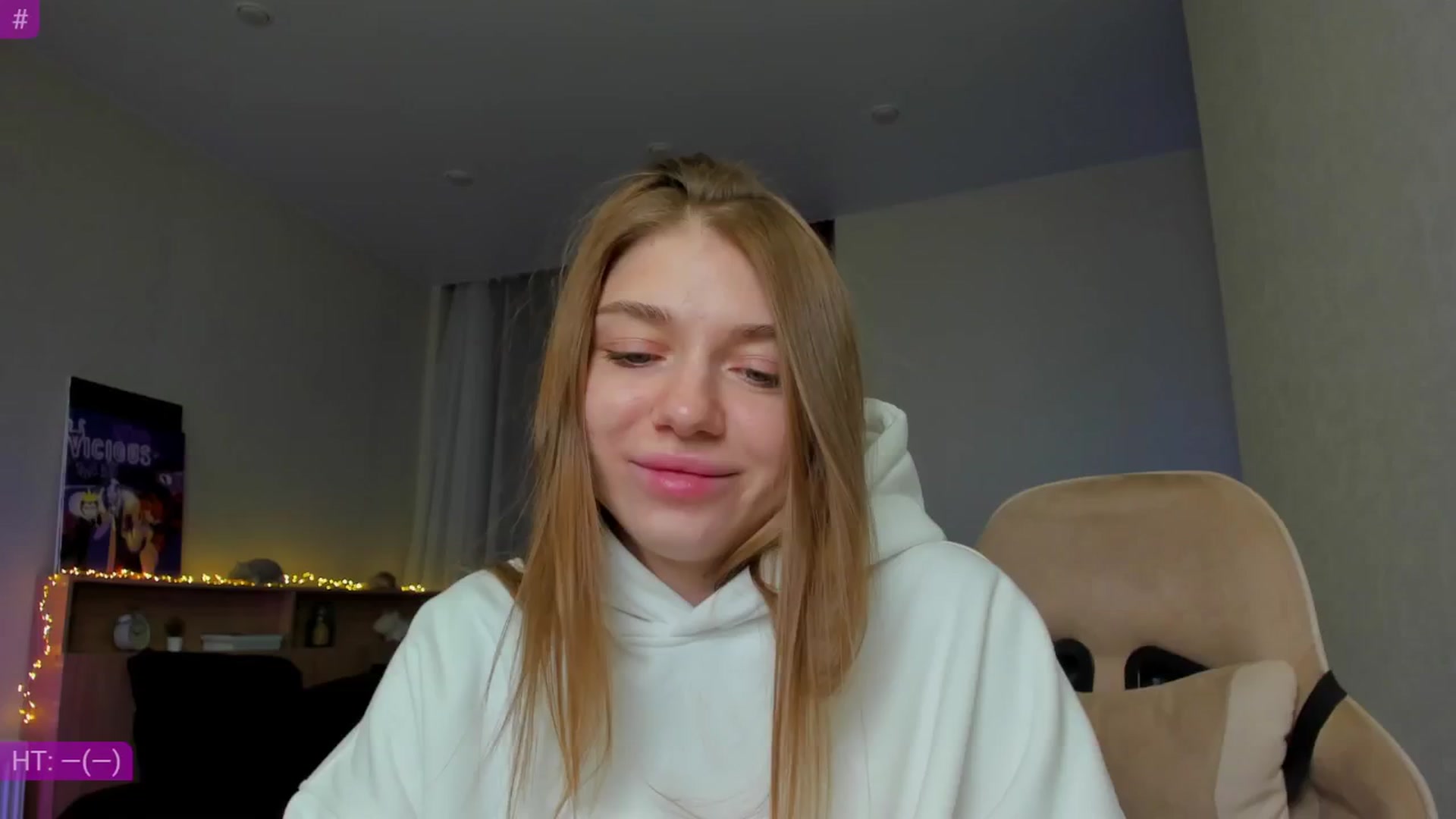 Gallery image thumbnail from Make_my_Luck's myfreecams stream on, 12/04/2024, 07:43 image 2 of 20