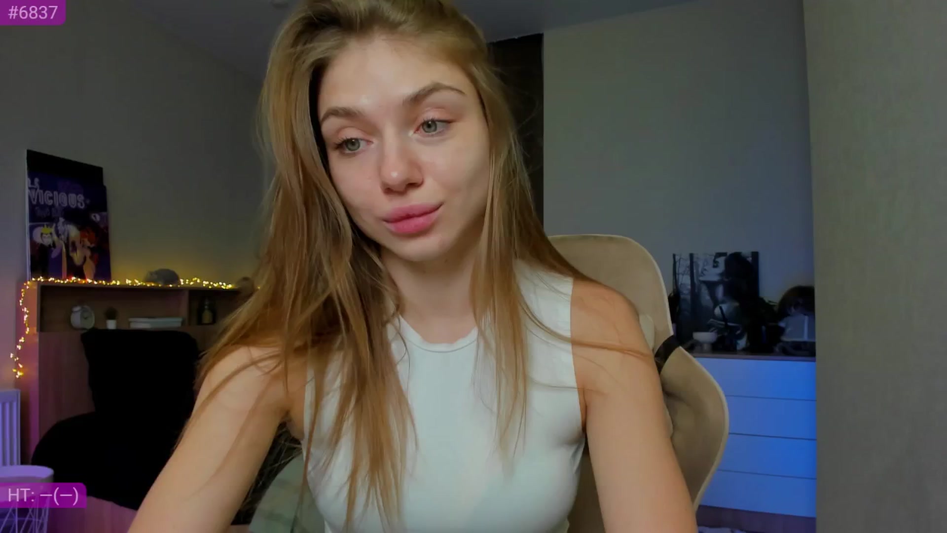 Gallery image thumbnail from Make_my_Luck's myfreecams stream on, 12/04/2024, 07:43 image 8 of 20