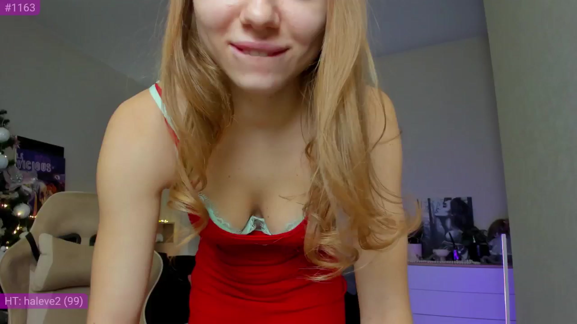 Gallery image thumbnail from Make_my_Luck's myfreecams stream on, 12/07/2024, 08:54 image 10 of 20