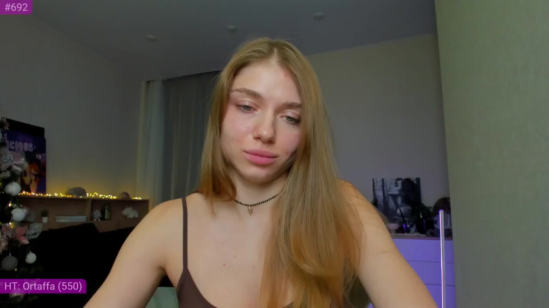 Gallery image thumbnail from Make_my_Luck's myfreecams stream on, 12/08/2024, 18:37 image 5 of 20