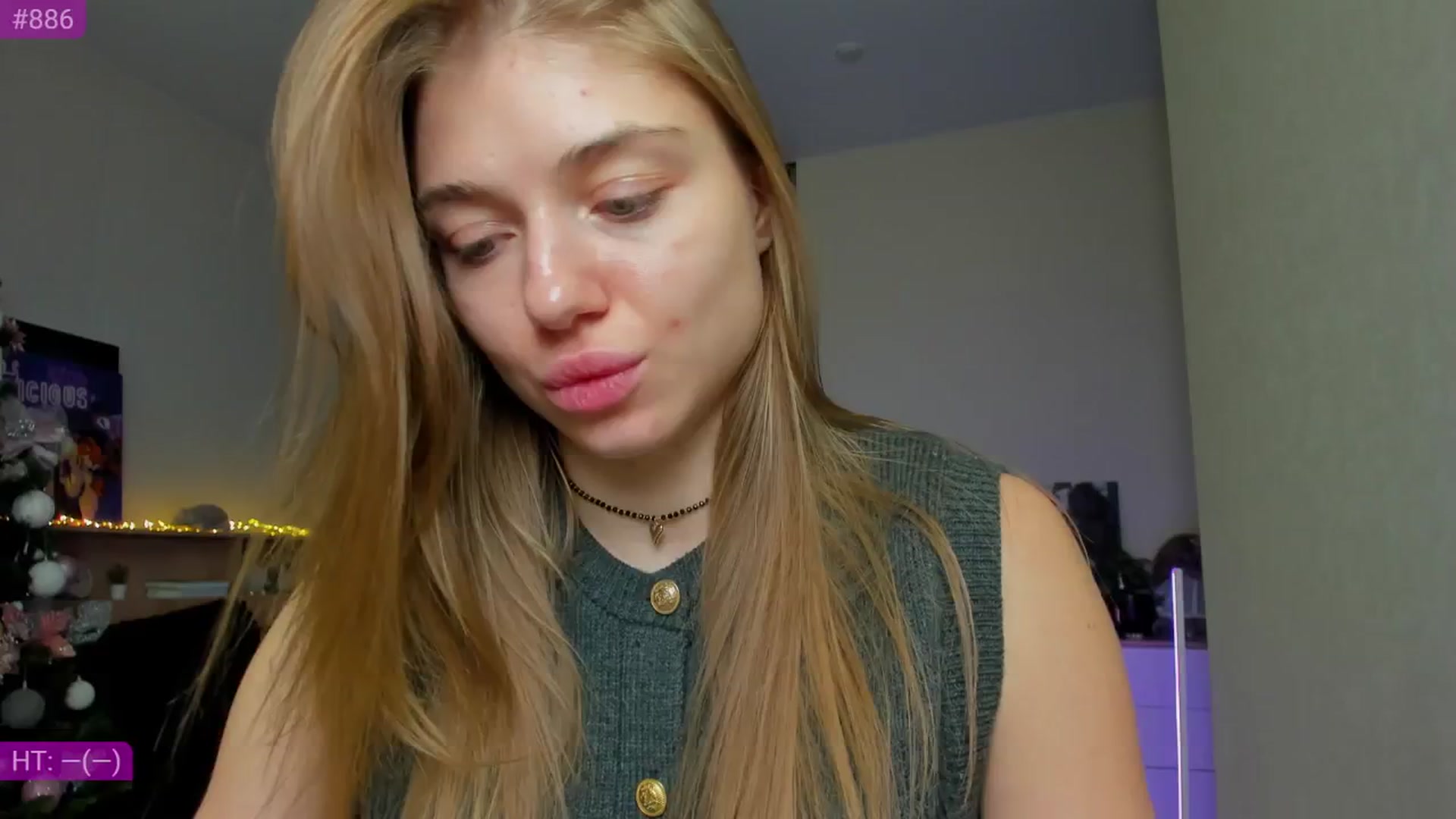 Gallery image thumbnail from Make_my_Luck's myfreecams stream on, 12/10/2024, 18:33 image 4 of 20