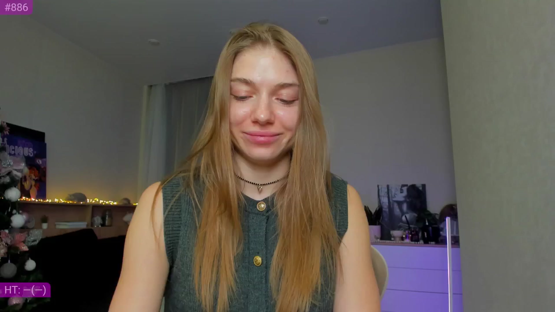 Gallery image thumbnail from Make_my_Luck's myfreecams stream on, 12/10/2024, 18:33 image 8 of 20