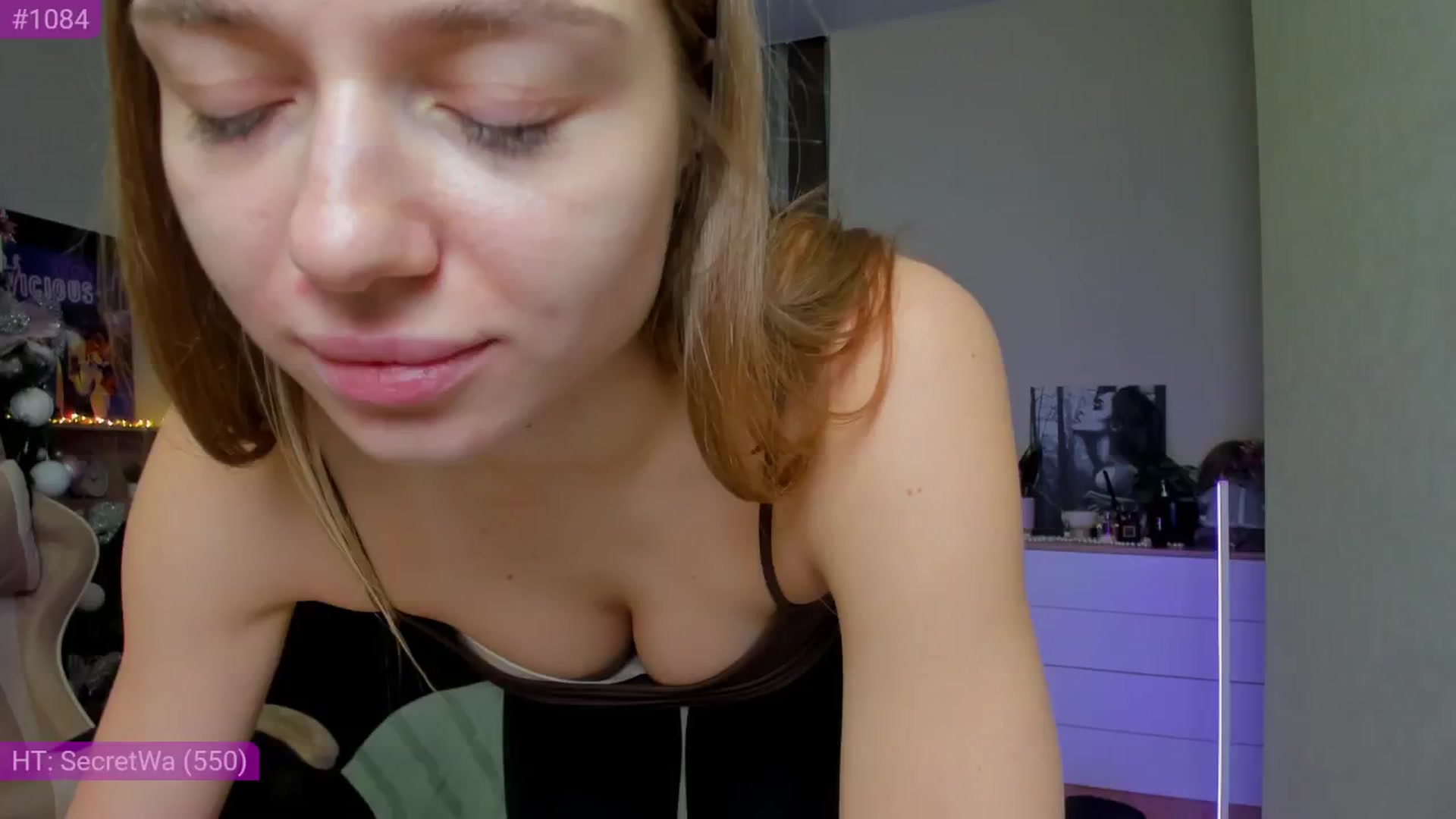Gallery image thumbnail from Make_my_Luck's myfreecams stream on, 12/13/2024, 14:10 image 12 of 20